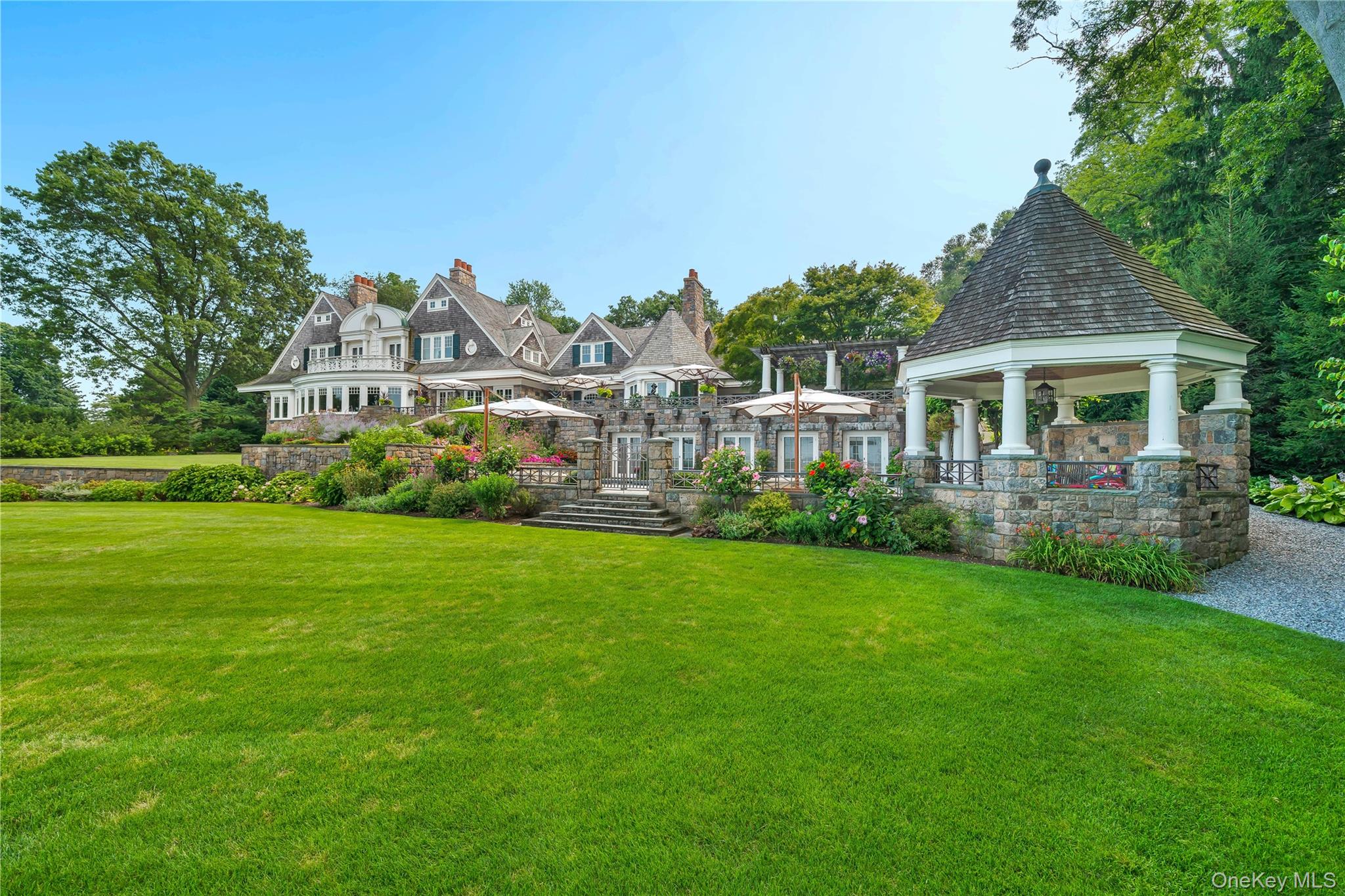 227 Dock Lane, Great Neck, NY 11024