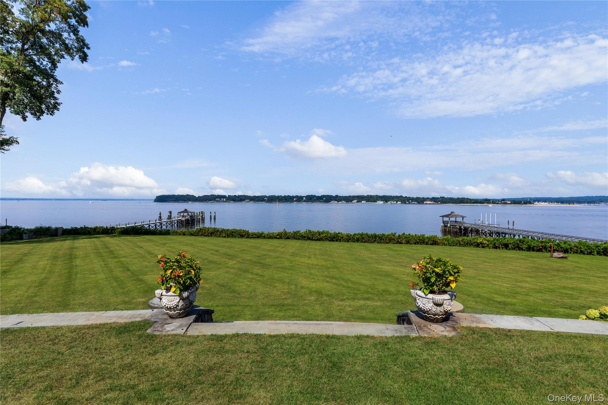 227 Dock Lane, Great Neck, NY 11024