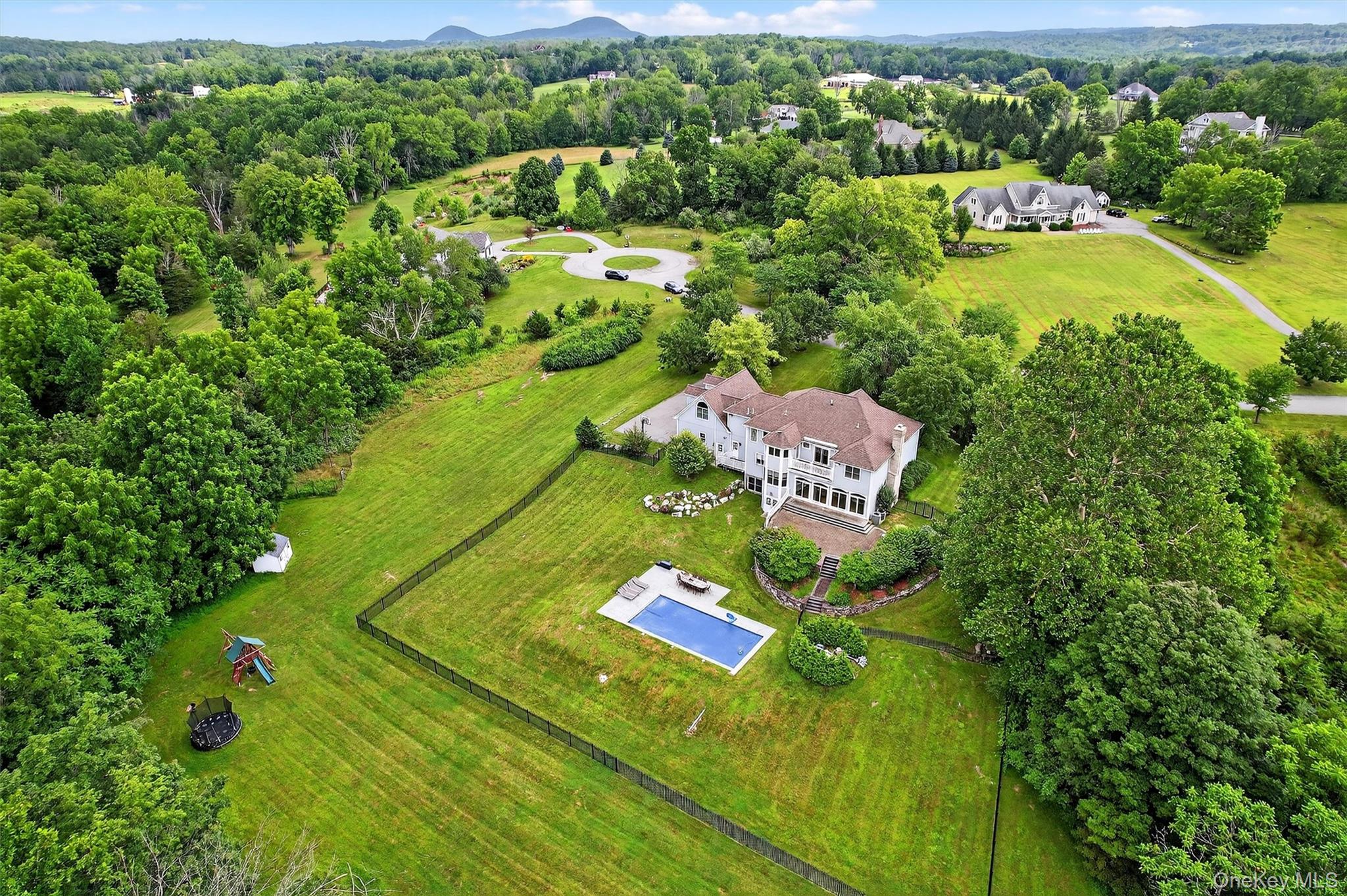 7 Paiges Way, Warwick, NY 10990