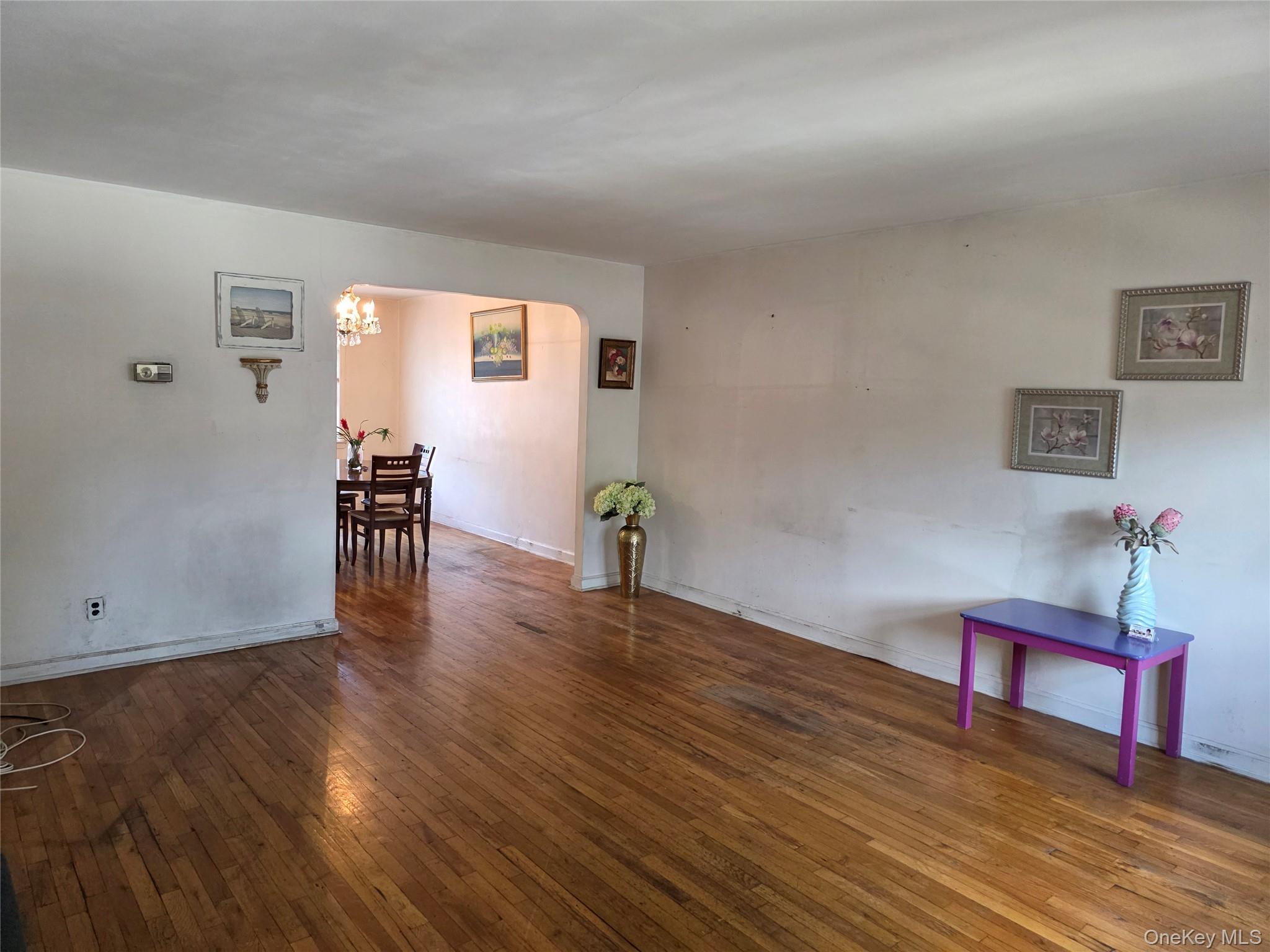 150-29 77 Road, Flushing, NY 11367