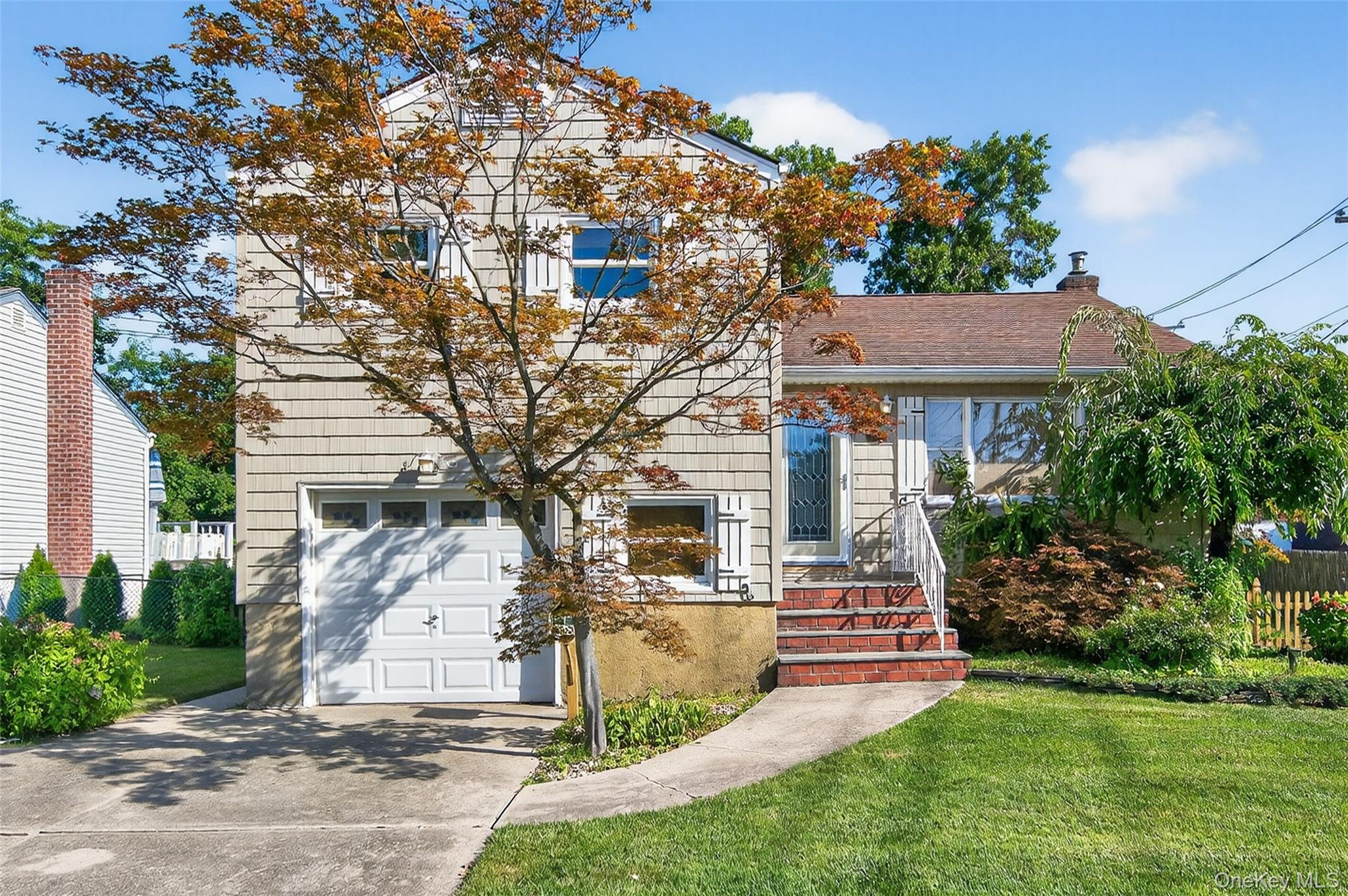 4129 Duff Place, Seaford, NY 11783
