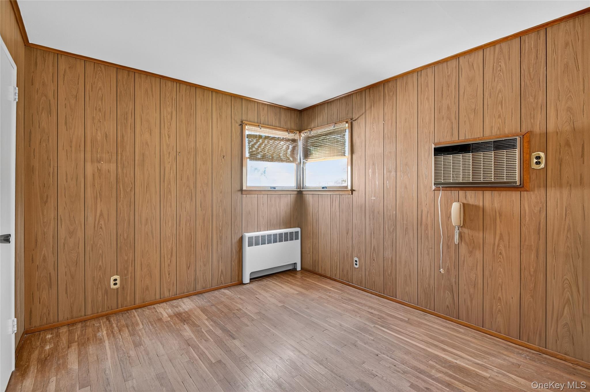 4129 Duff Place, Seaford, NY 11783