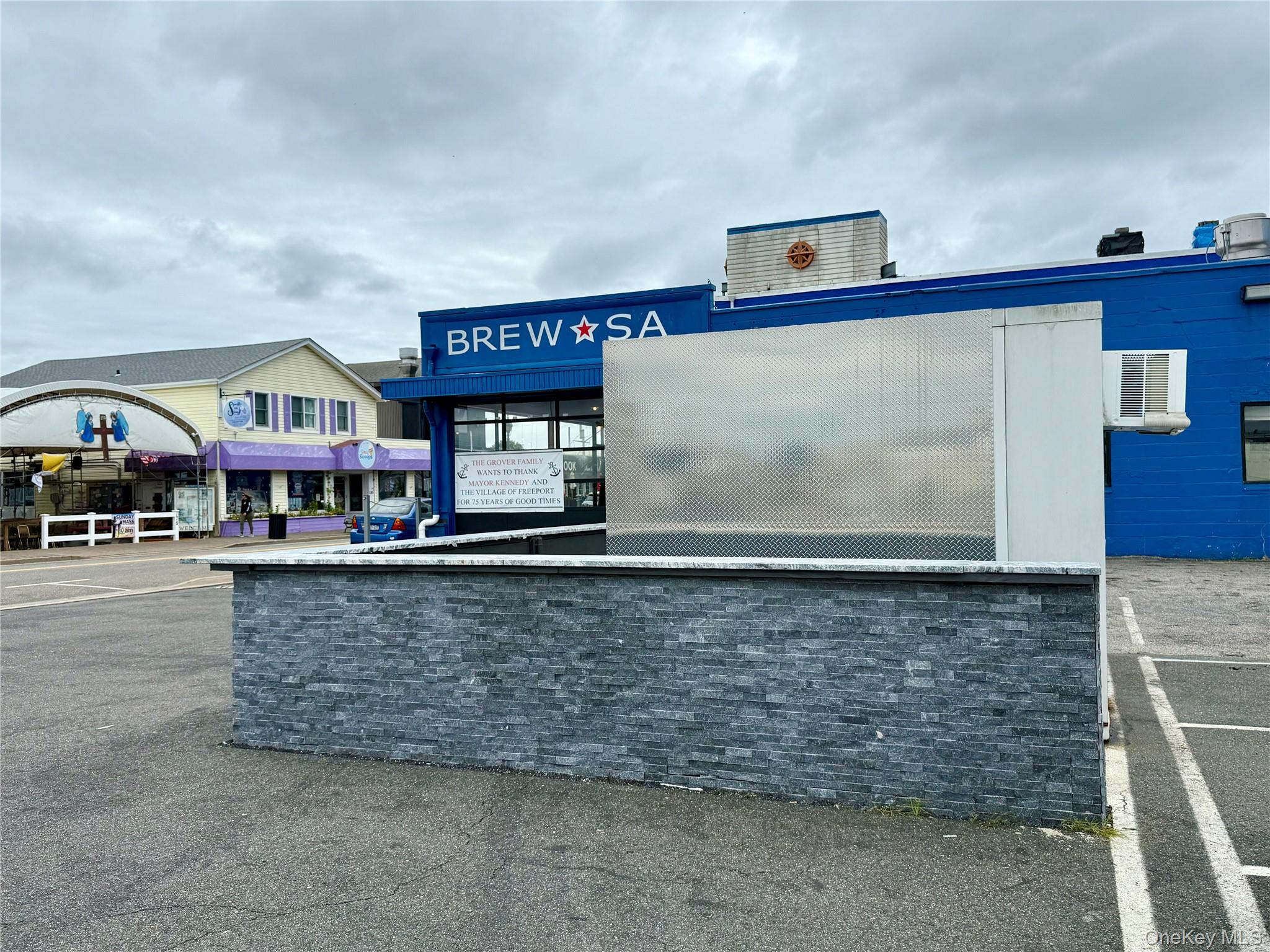 180 Woodcleft Avenue, Freeport, NY 11520