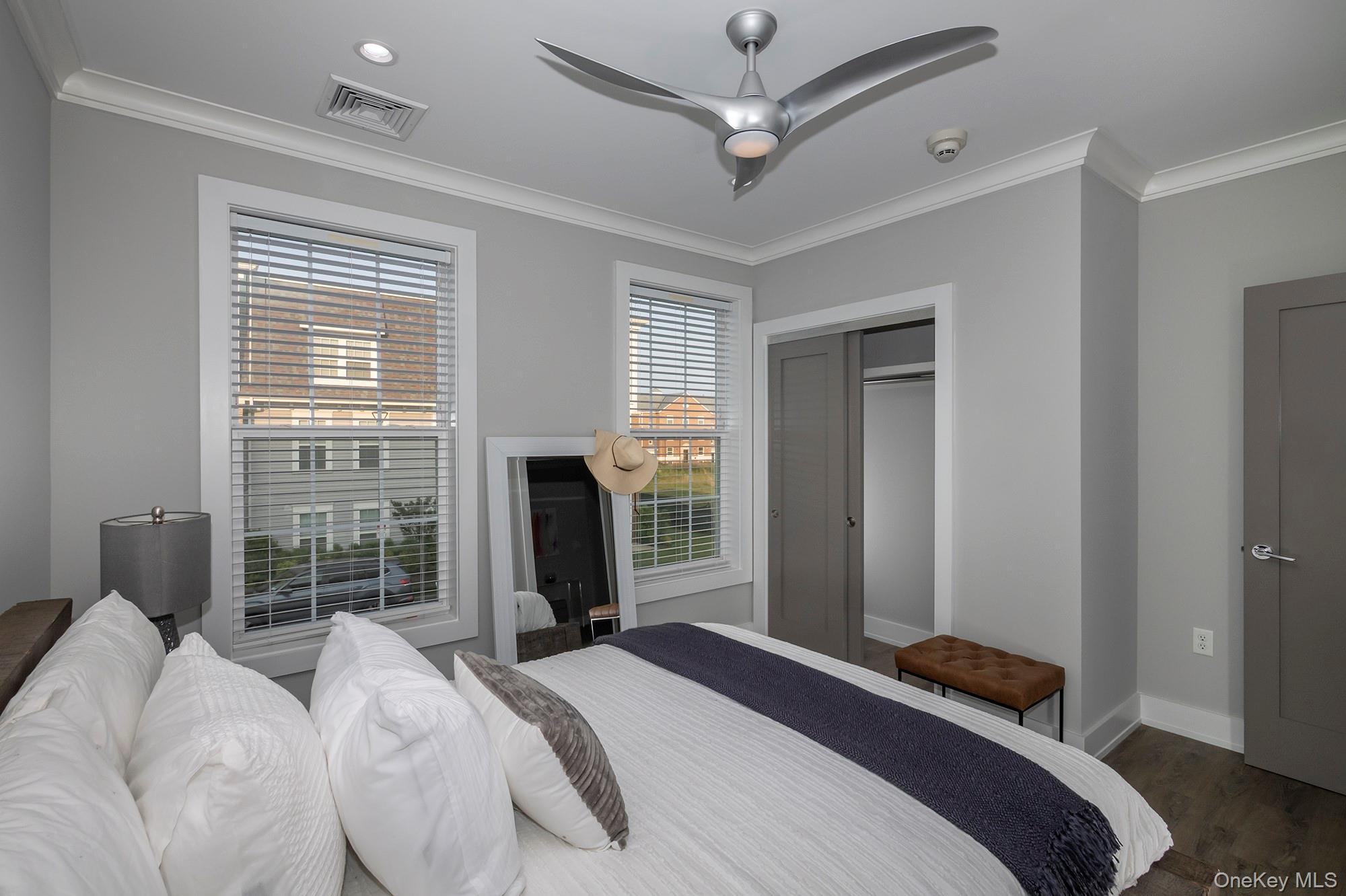 75 Circle Drive # 91-101, Central Islip, NY 11722