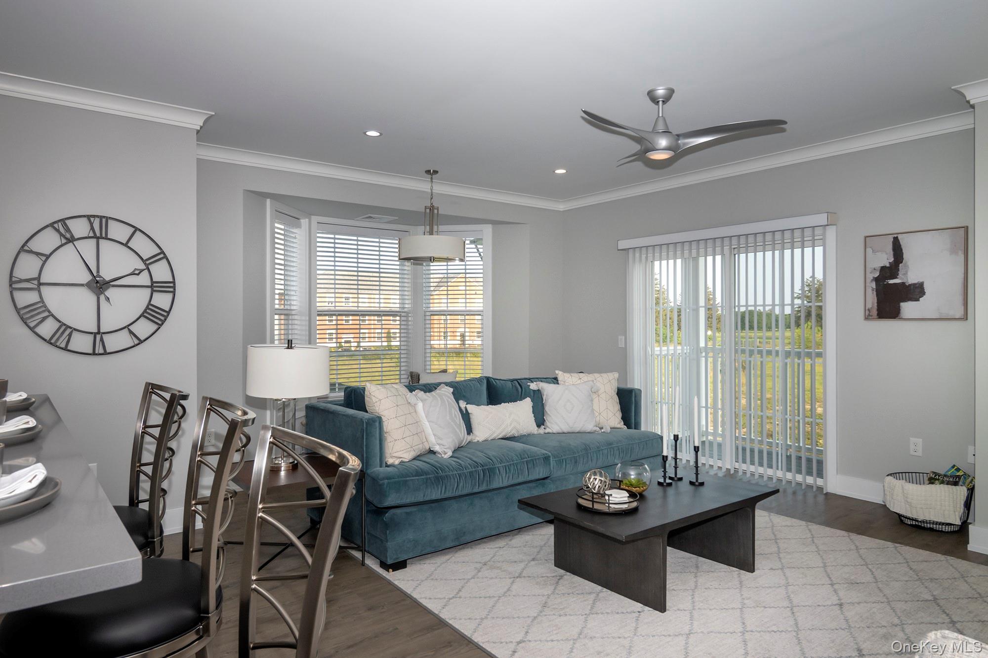 75 Circle Drive # 91-101, Central Islip, NY 11722