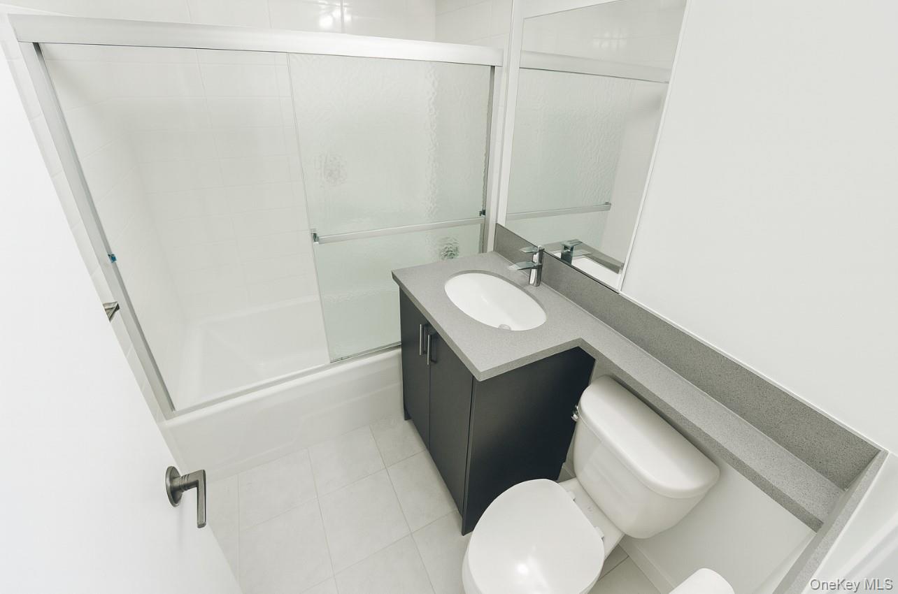 17-85 215th Street # 5B, Bayside, NY 11360