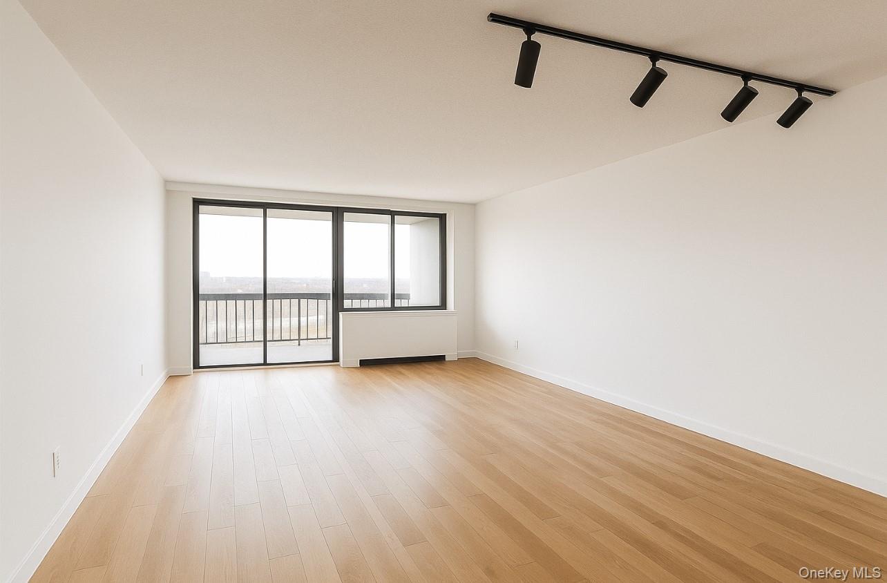 17-85 215th Street # 5B, Bayside, NY 11360