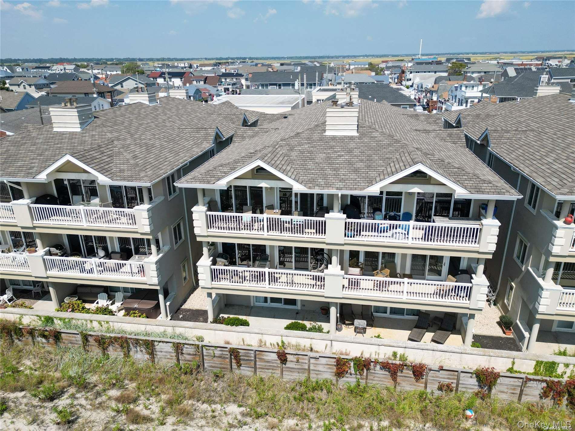1051 Oceanfront # 6, Long Beach, NY 11561