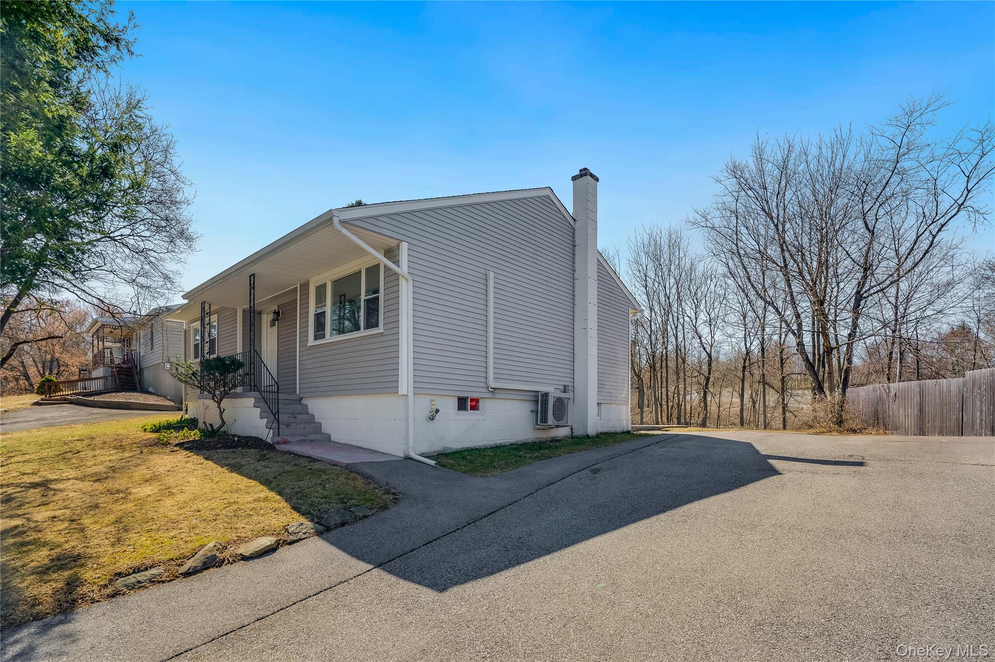 34 Pine Echo Drive, Poughkeepsie, NY 12601