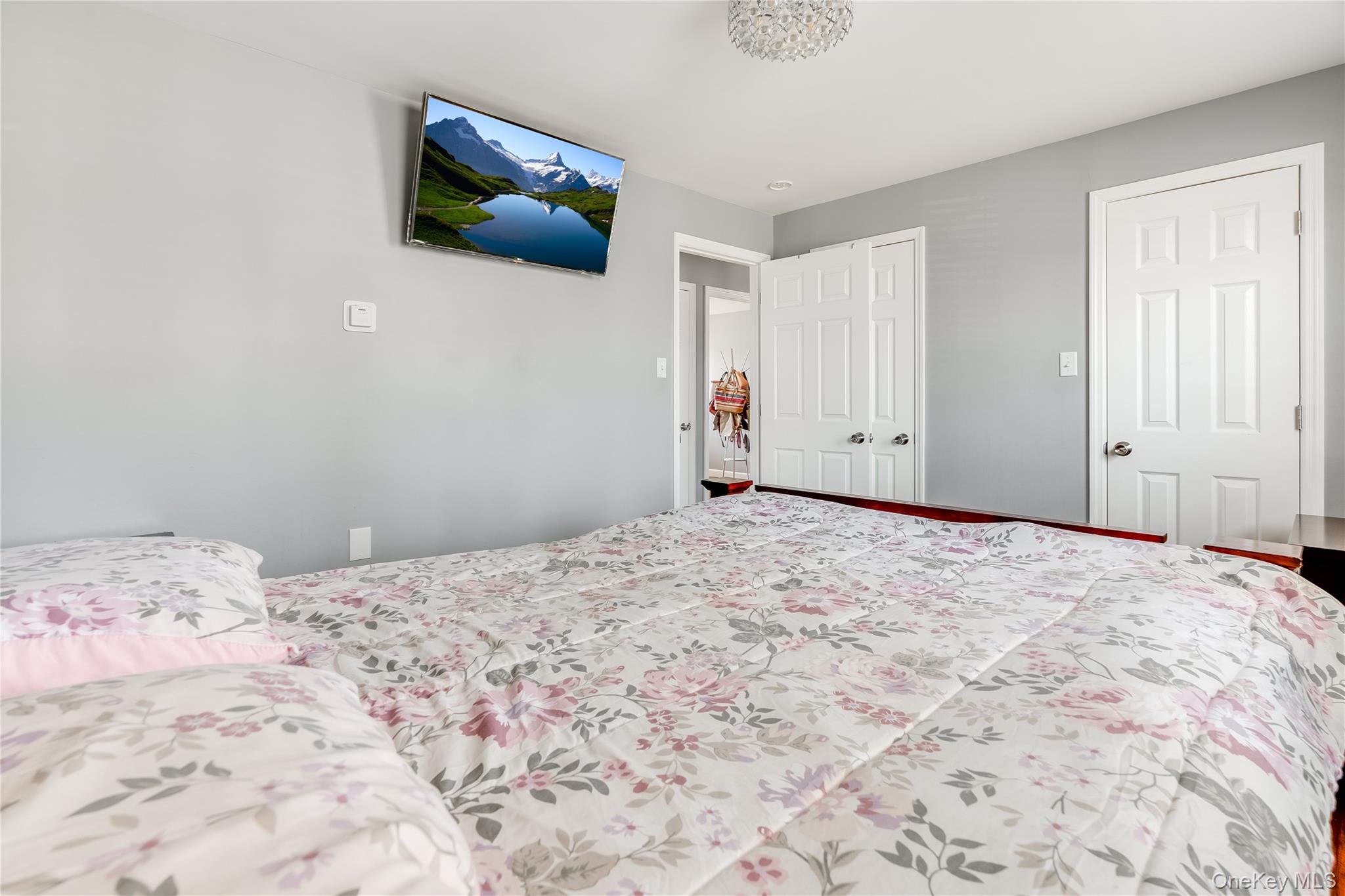 34 Pine Echo Drive, Poughkeepsie, NY 12601