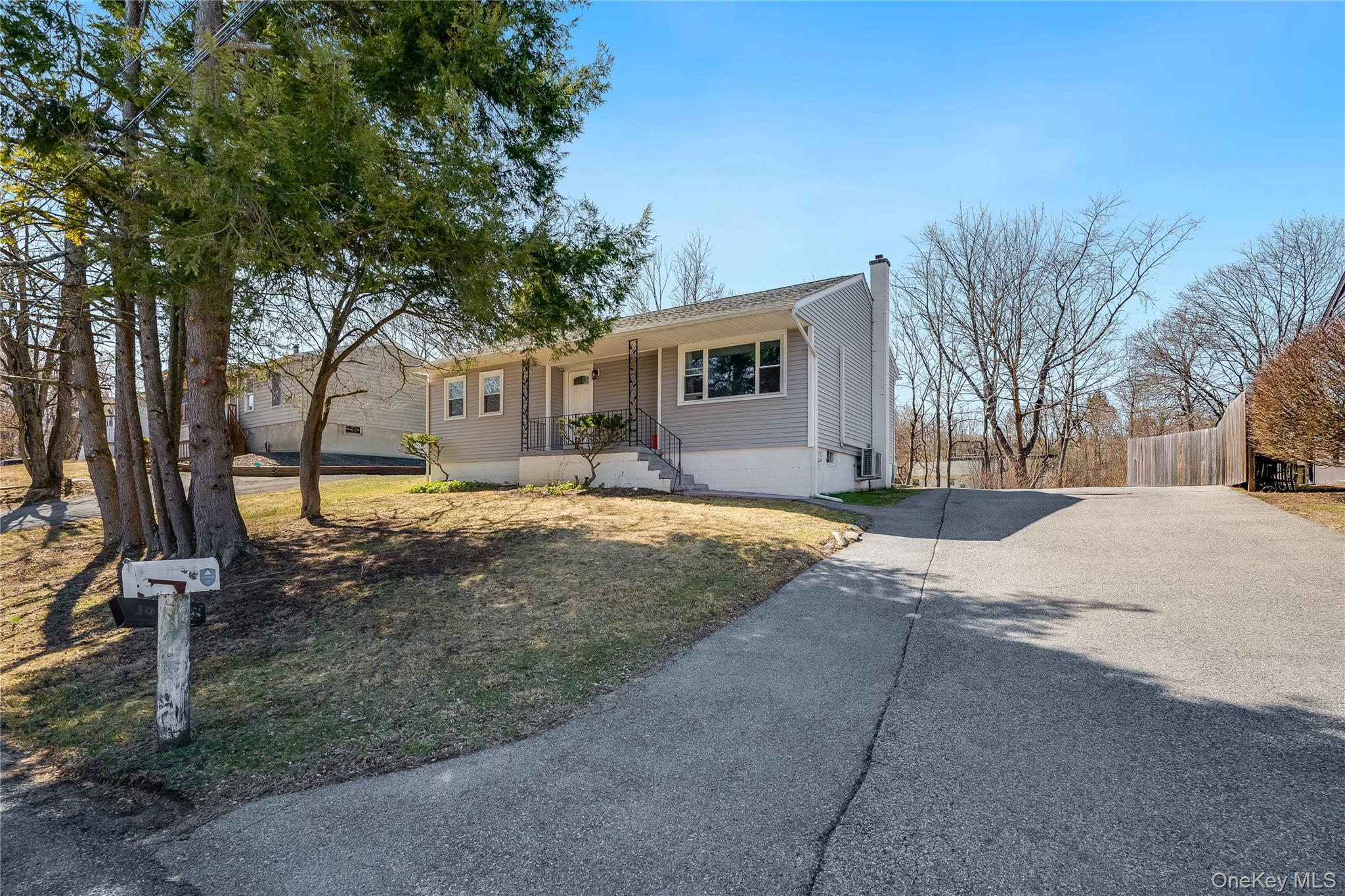 34 Pine Echo Drive, Poughkeepsie, NY 12601