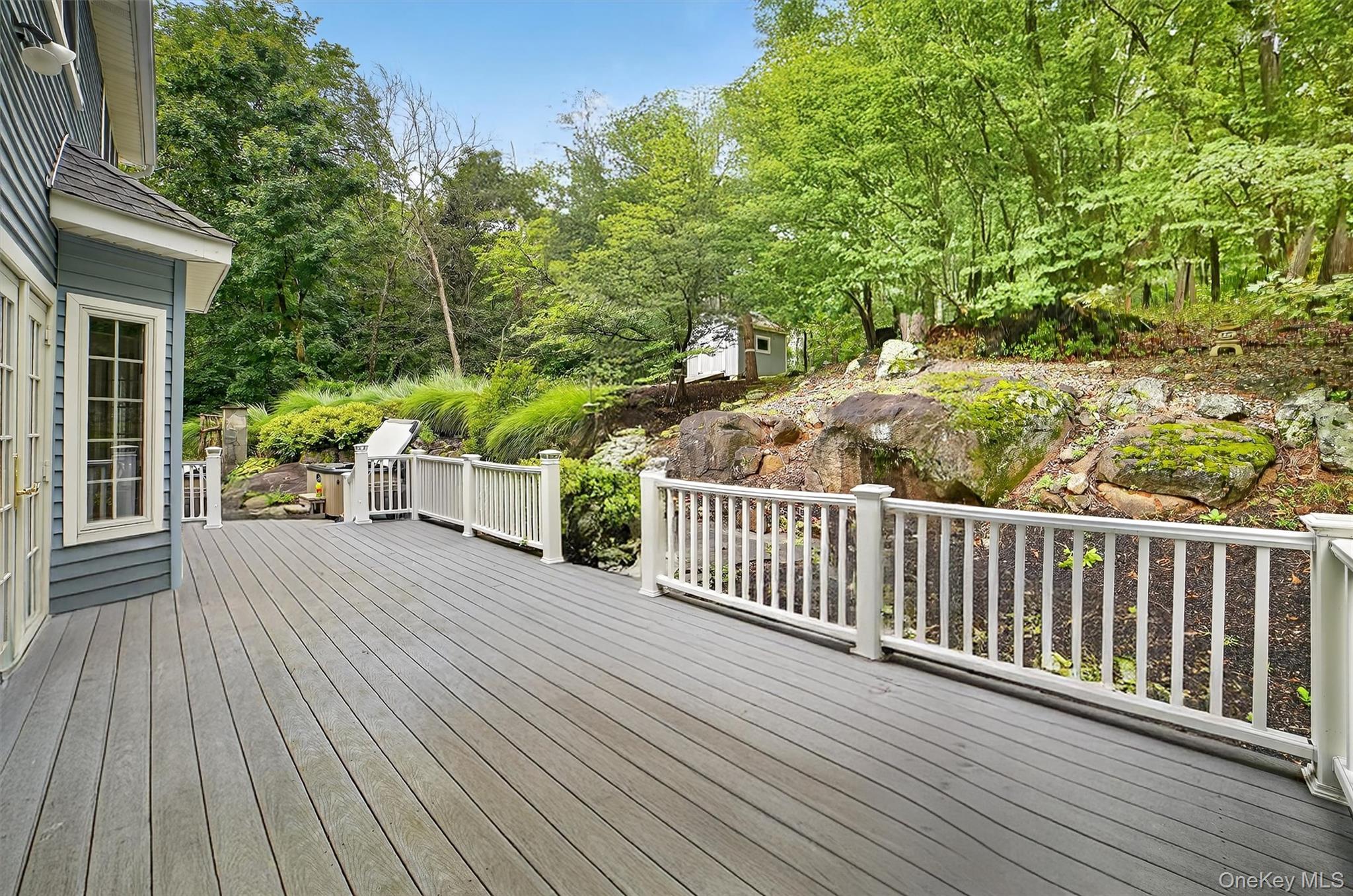 12 Veronica Court, Cortlandt Manor, NY 10567