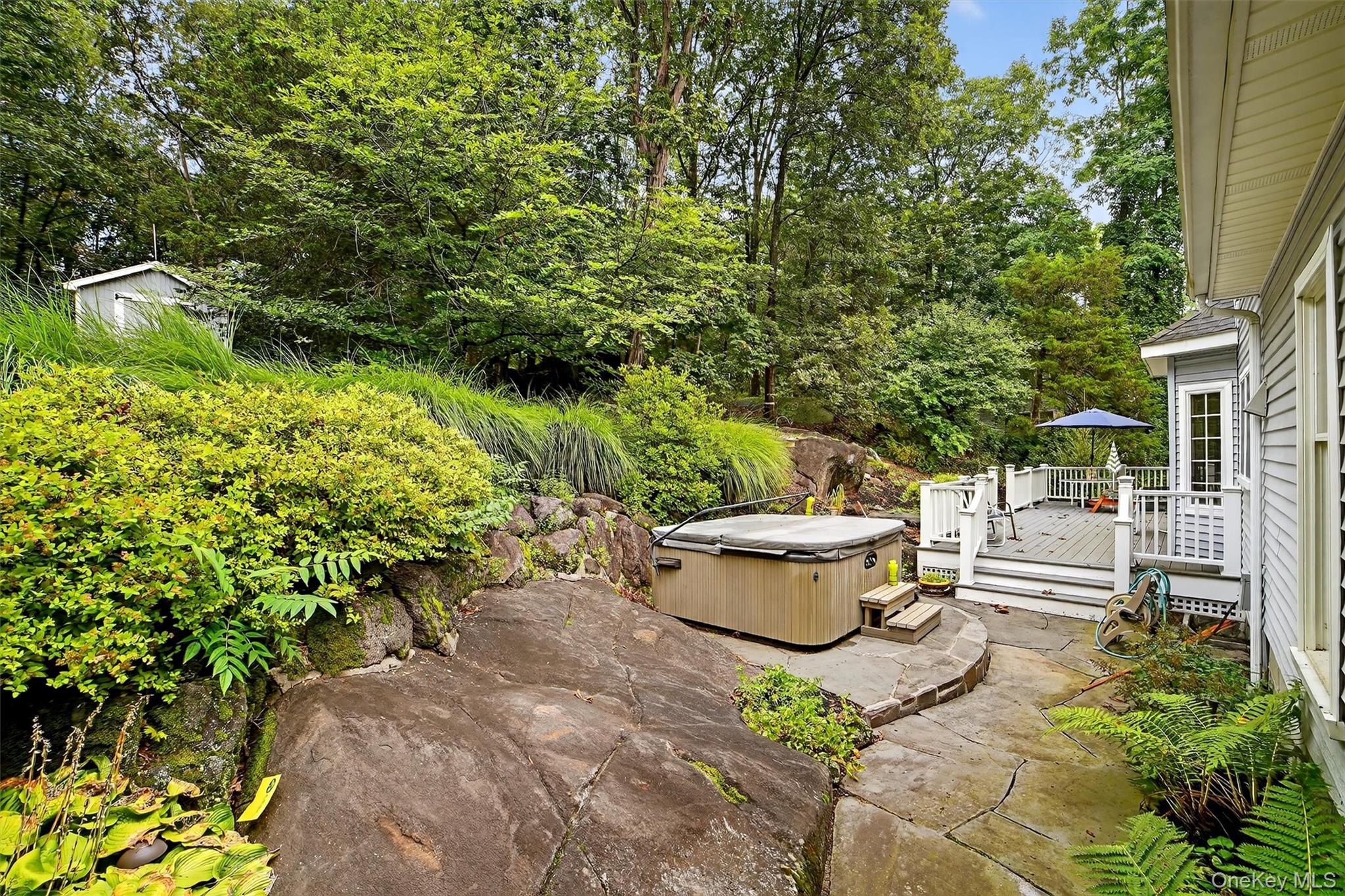 12 Veronica Court, Cortlandt Manor, NY 10567