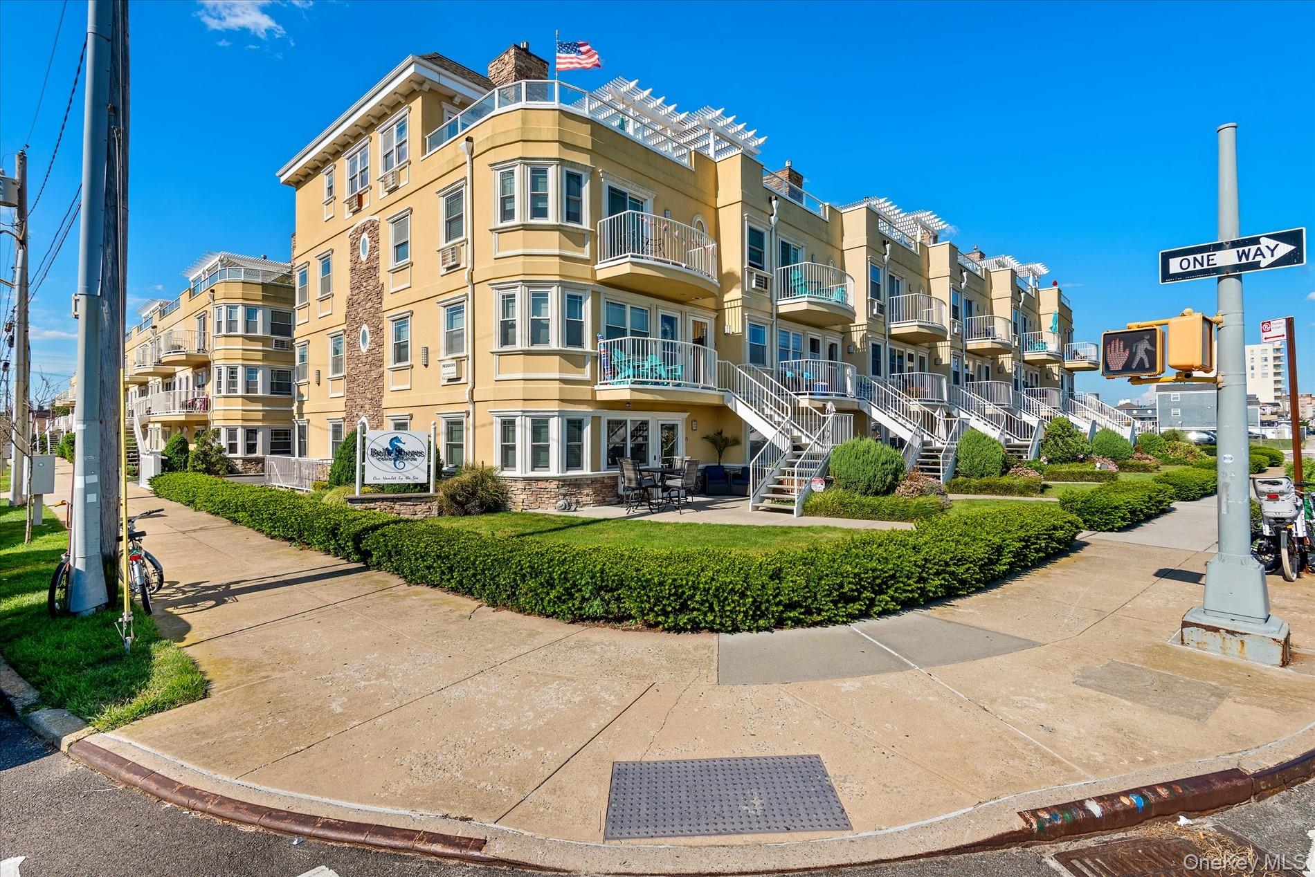 10012 Shore Front Parkway # 18A, Rockaway Park, NY 11694