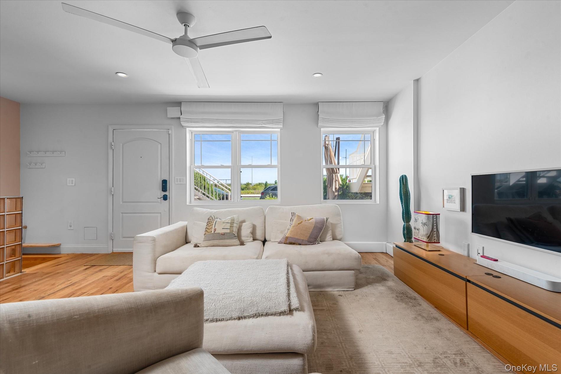 10012 Shore Front Parkway # 18A, Rockaway Park, NY 11694