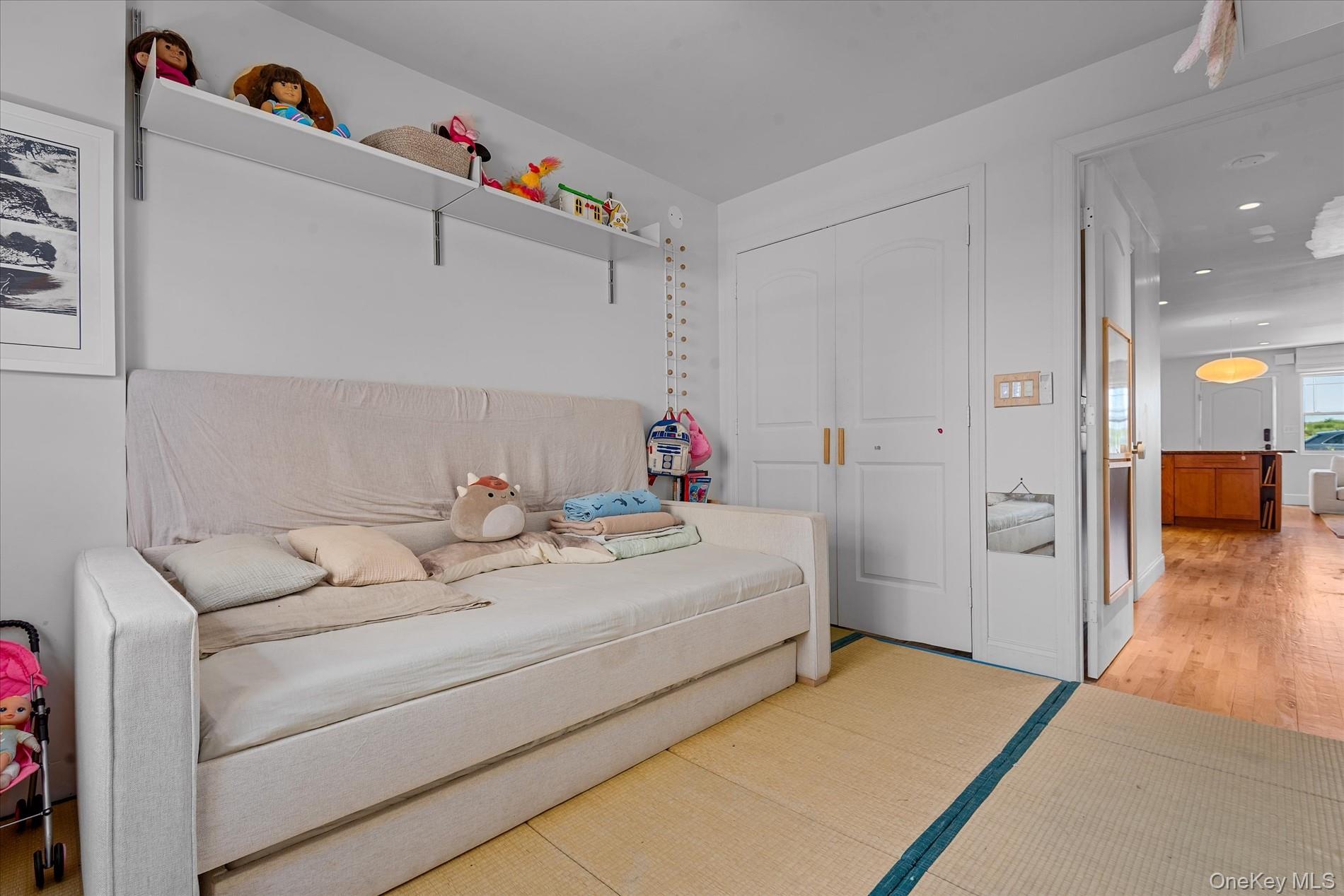 10012 Shore Front Parkway # 18A, Rockaway Park, NY 11694