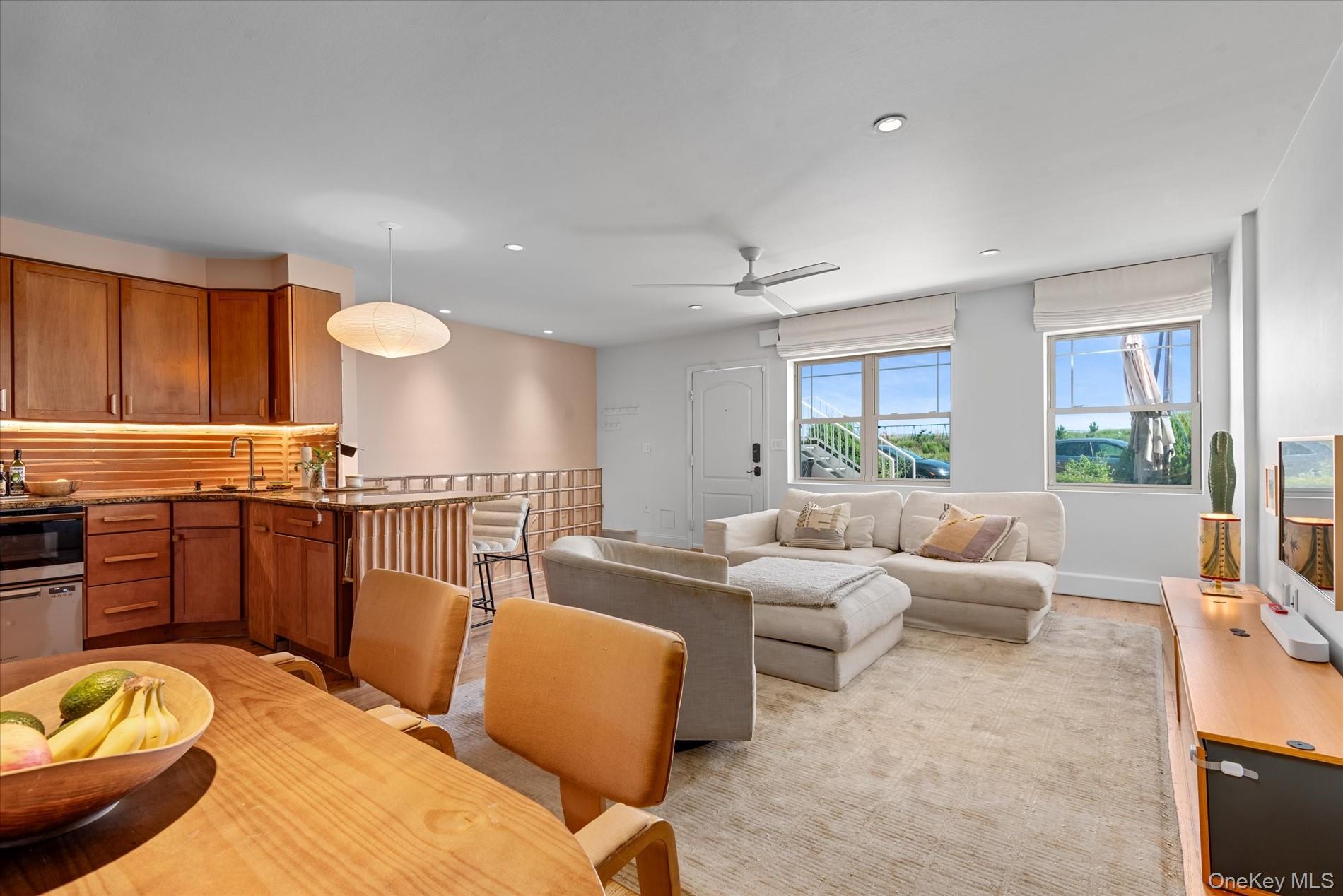 10012 Shore Front Parkway # 18A, Rockaway Park, NY 11694