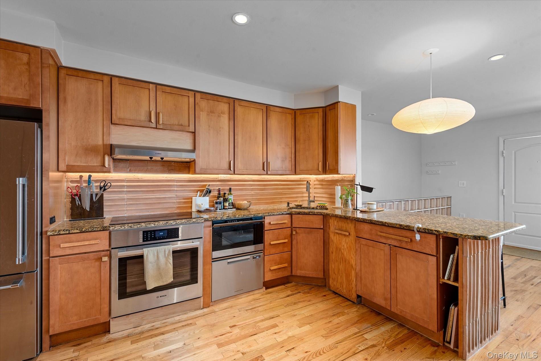 10012 Shore Front Parkway # 18A, Rockaway Park, NY 11694