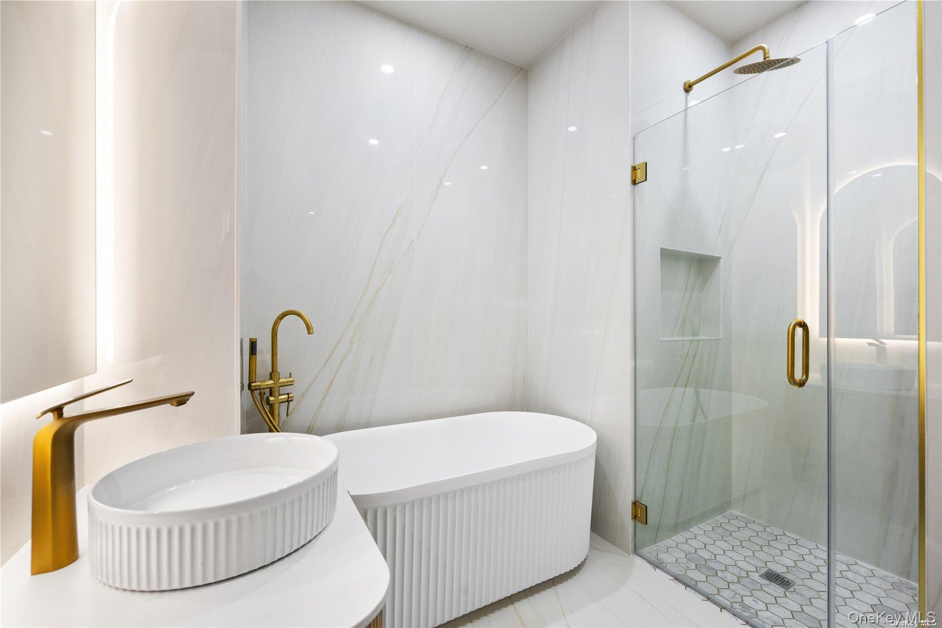 31-16 21st Street # 4A, Astoria, NY 11106