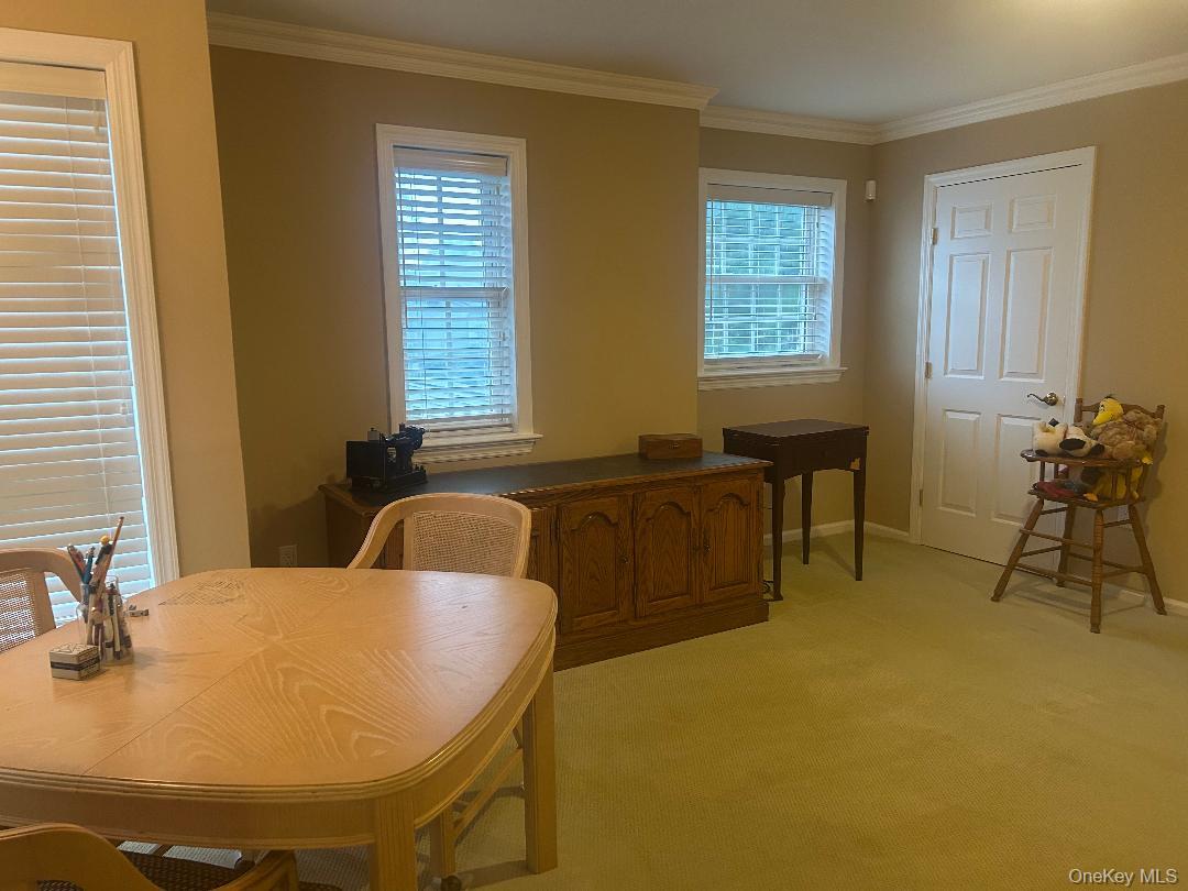 423 Florencia Place, Melville, NY 11747