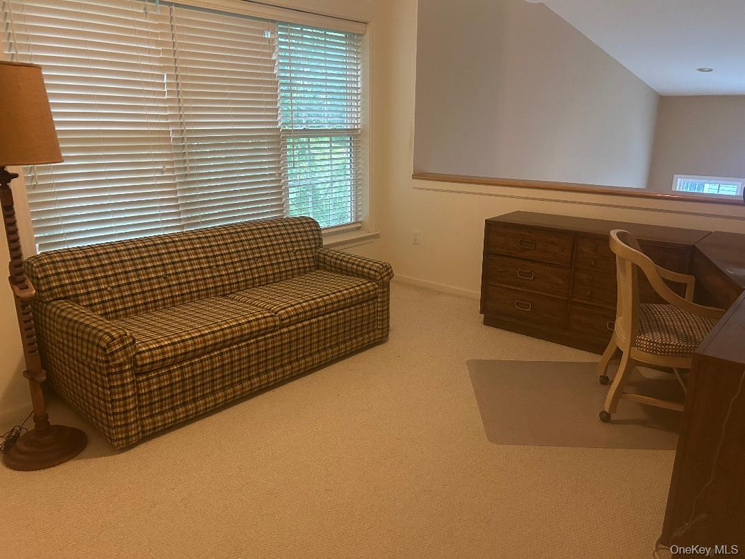 423 Florencia Place, Melville, NY 11747