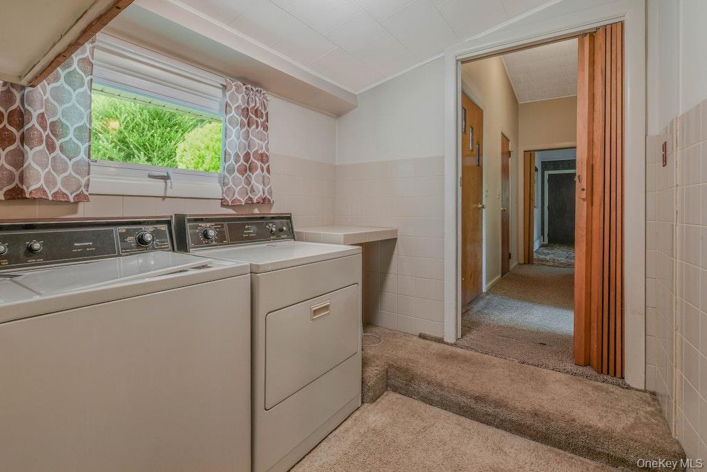 30 Center Drive, Riverhead, NY 11901