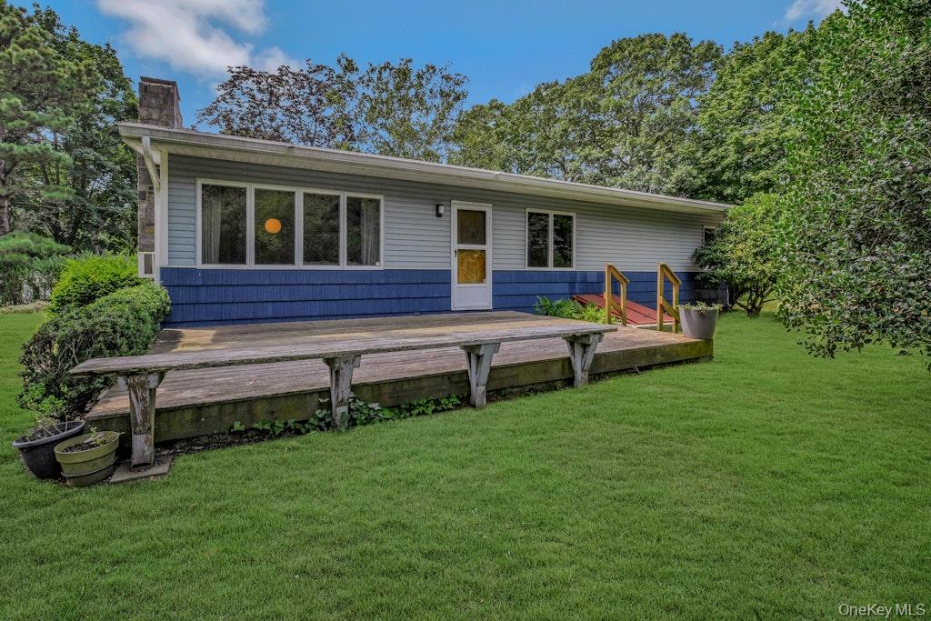 30 Center Drive, Riverhead, NY 11901