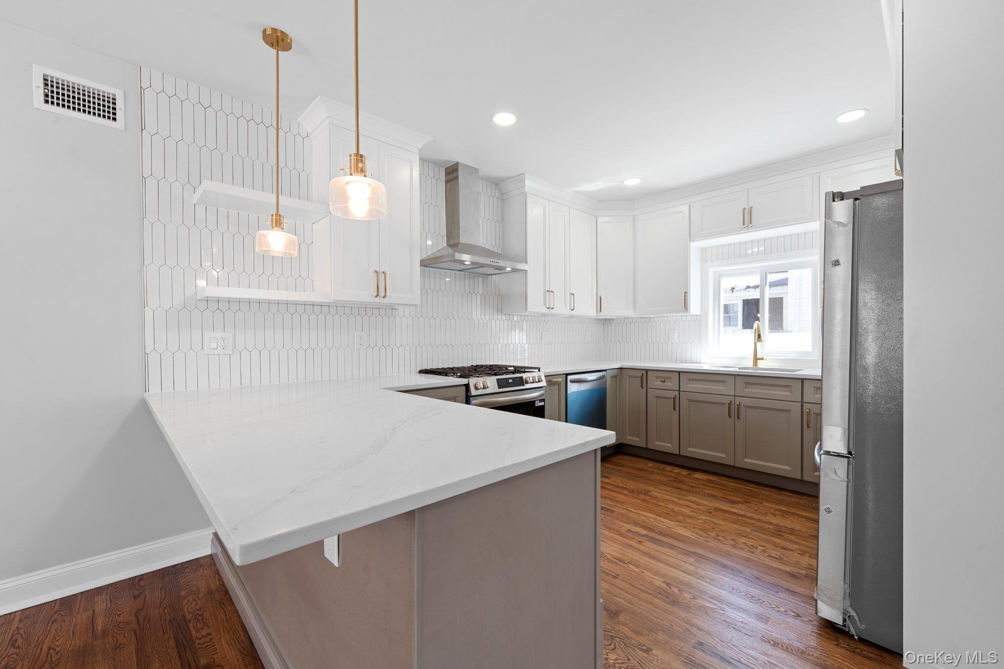 51 Sterling Place, Amityville, NY 11701