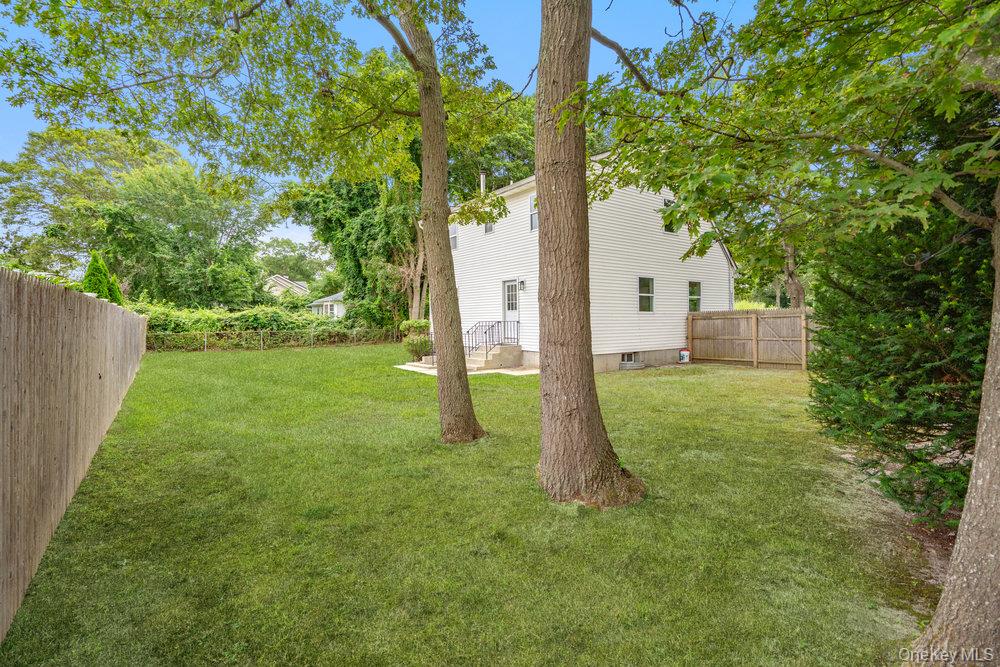 143 Robinwood Drive, Shirley, NY 11967