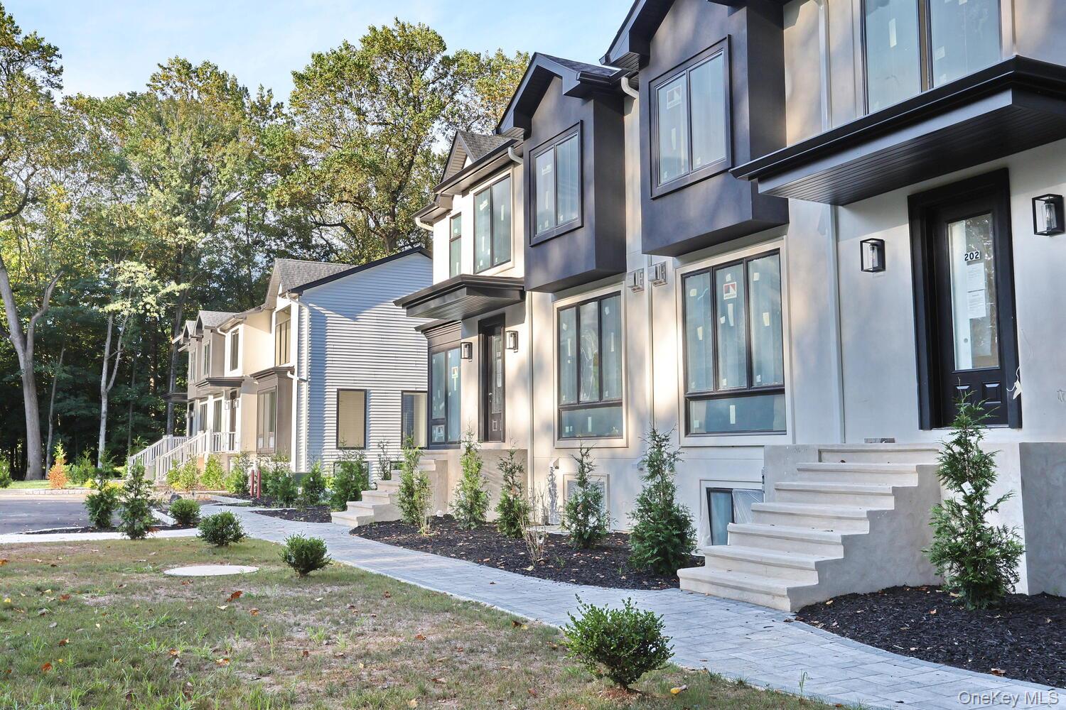 619 Union Road # 202, Spring Valley, NY 10977