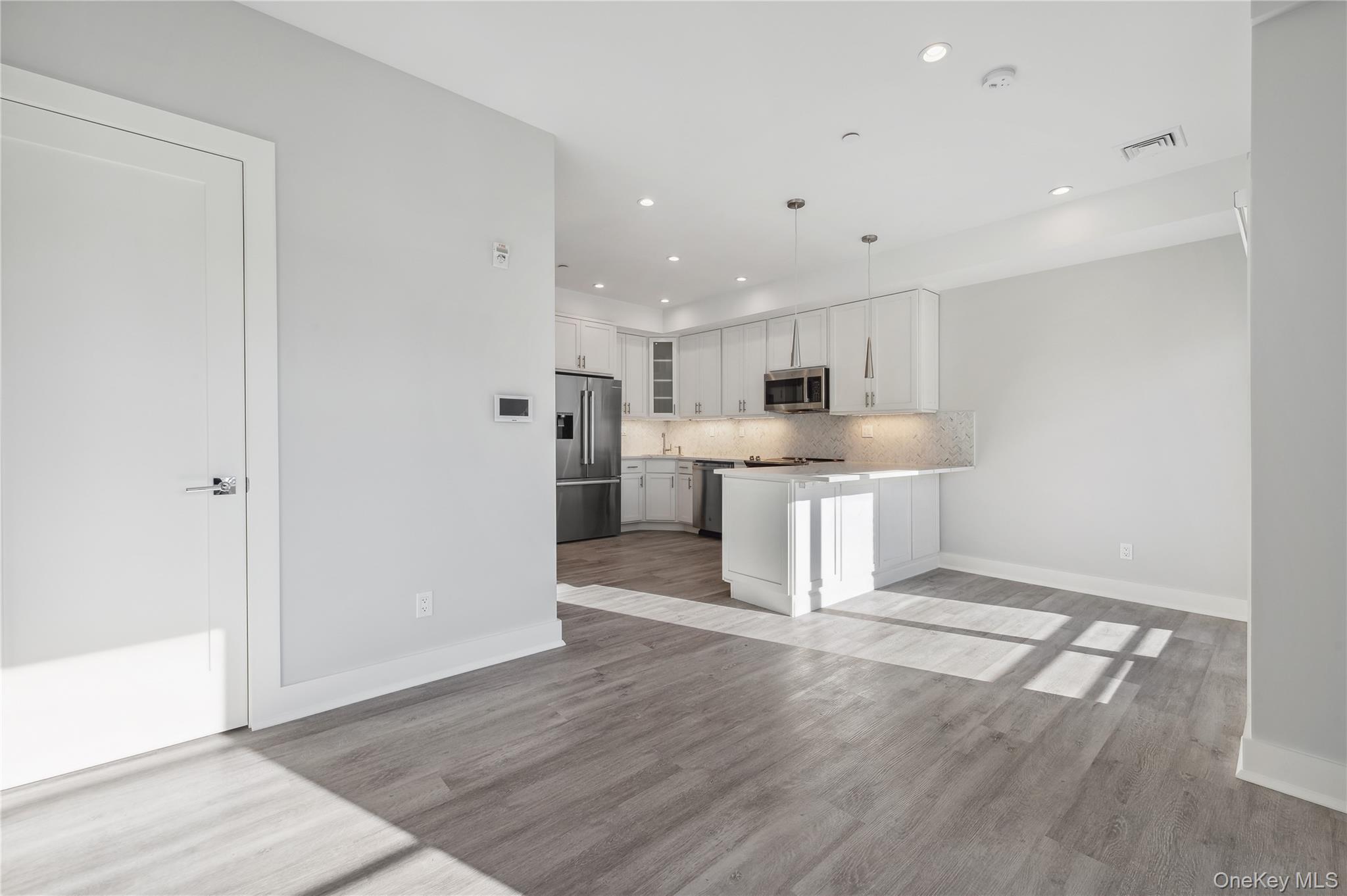 355 Phillips Park Road # 301, Mamaroneck, NY 10543