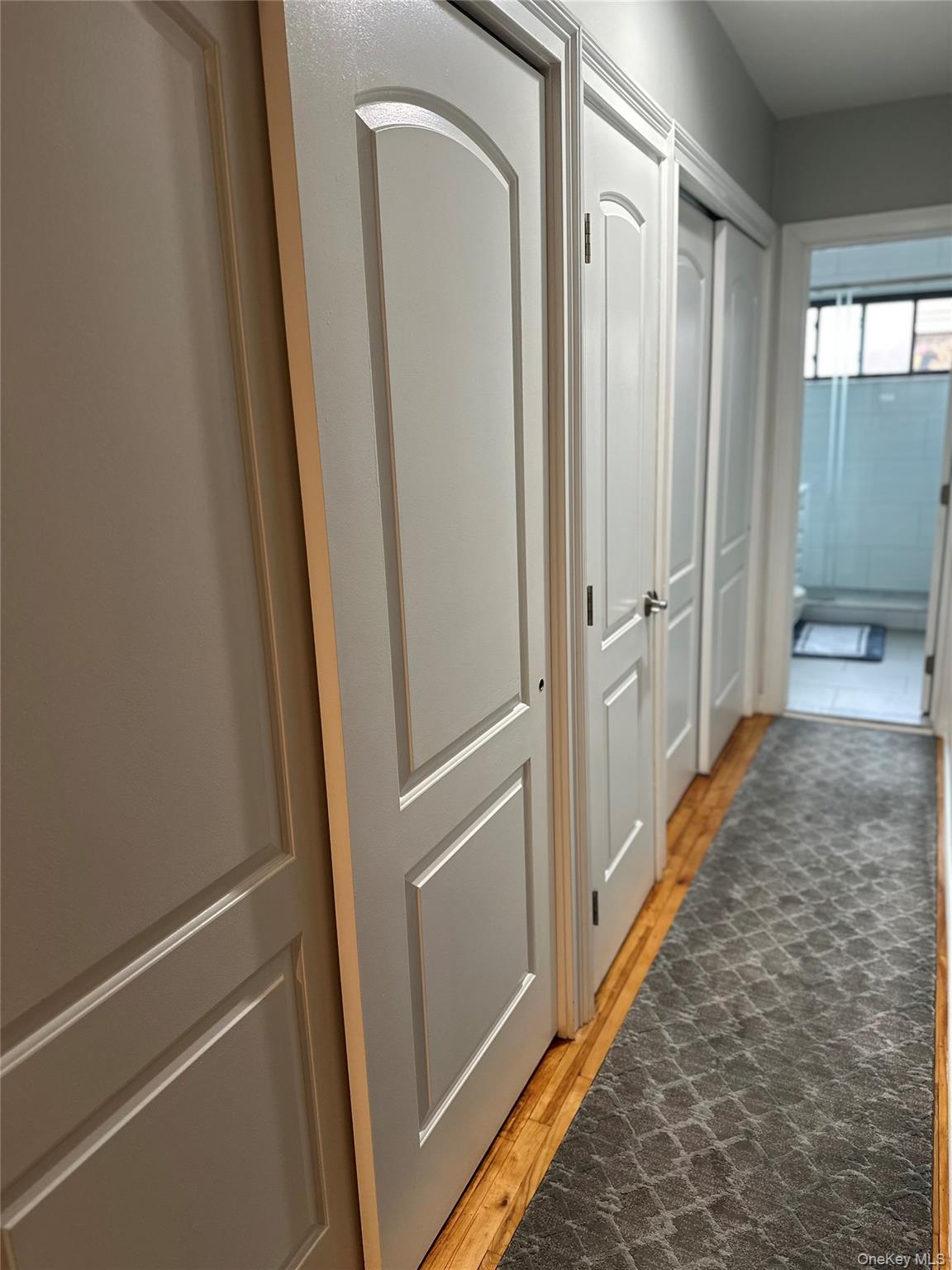 91 Tulip Avenue # E2, Floral Park, NY 11001