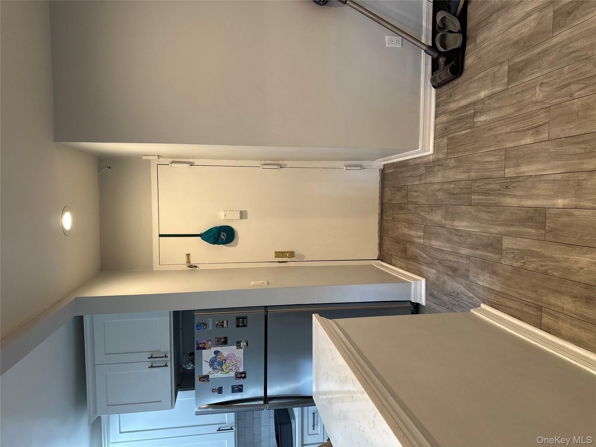 91 Tulip Avenue # E2, Floral Park, NY 11001