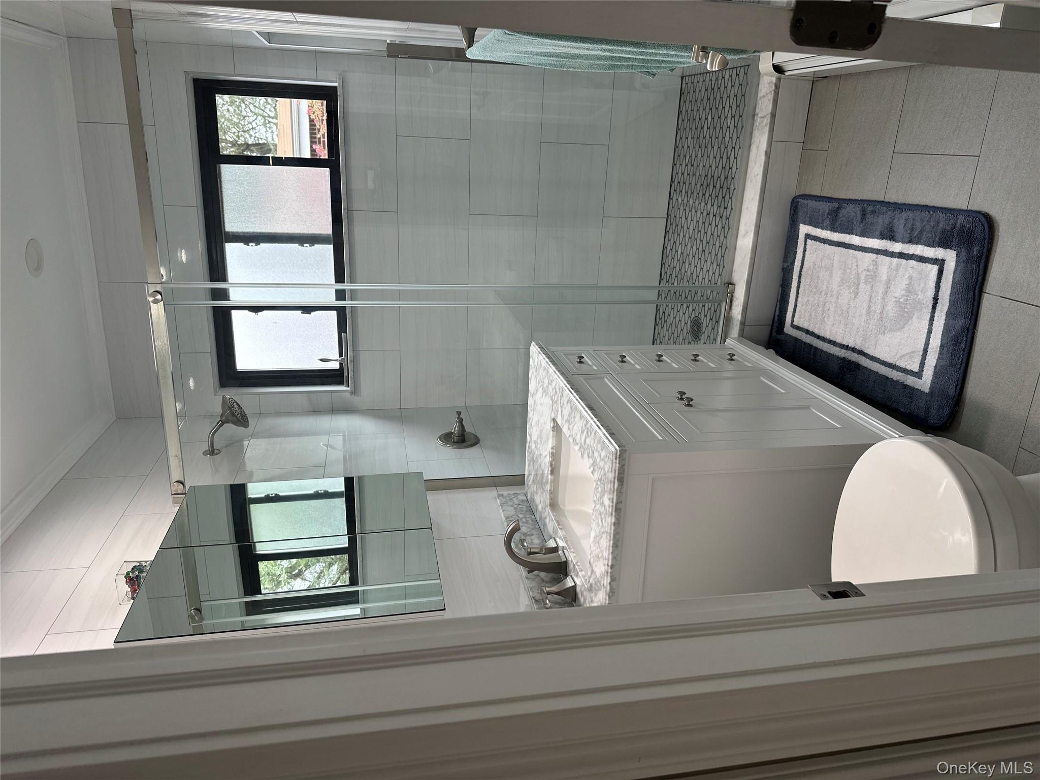 91 Tulip Avenue # E2, Floral Park, NY 11001