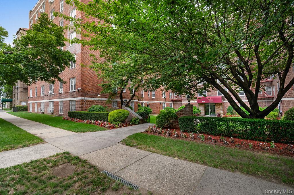 485 Bronx River Road # A21, Yonkers, NY 10704