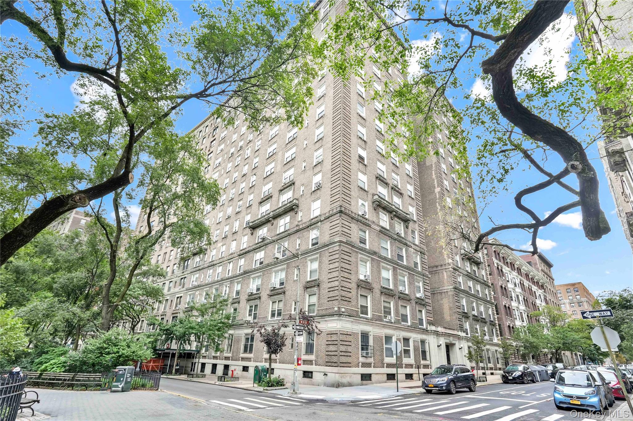 390 Riverside Drive # 15D, New York (Manhattan), NY 10025