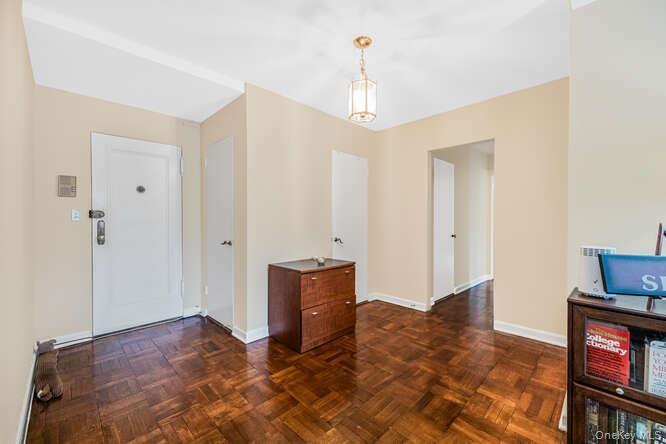 235 Garth Road # E5I, Scarsdale, NY 10583