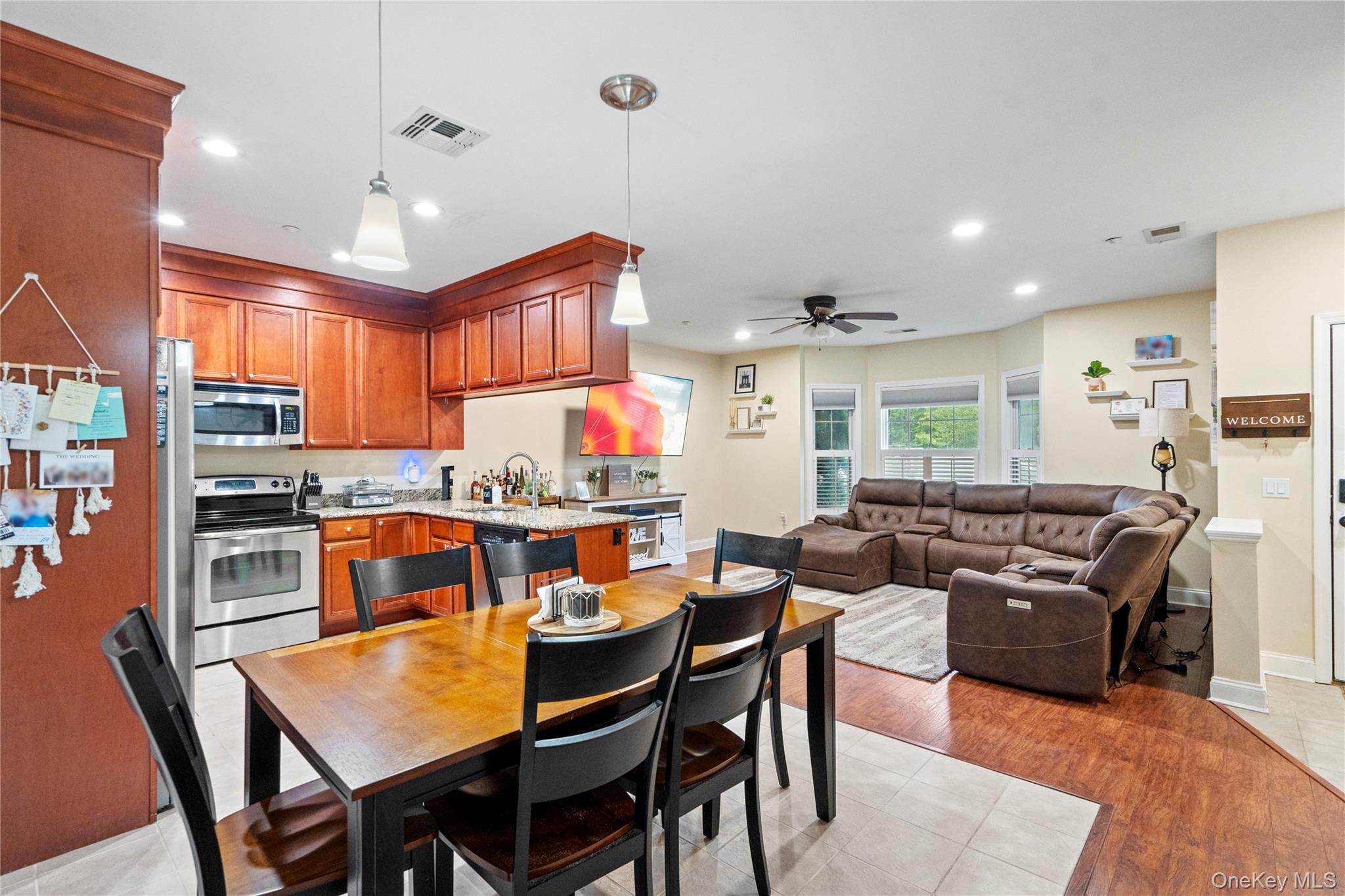 303 OKeefe Court # 303, Oakdale, NY 11769