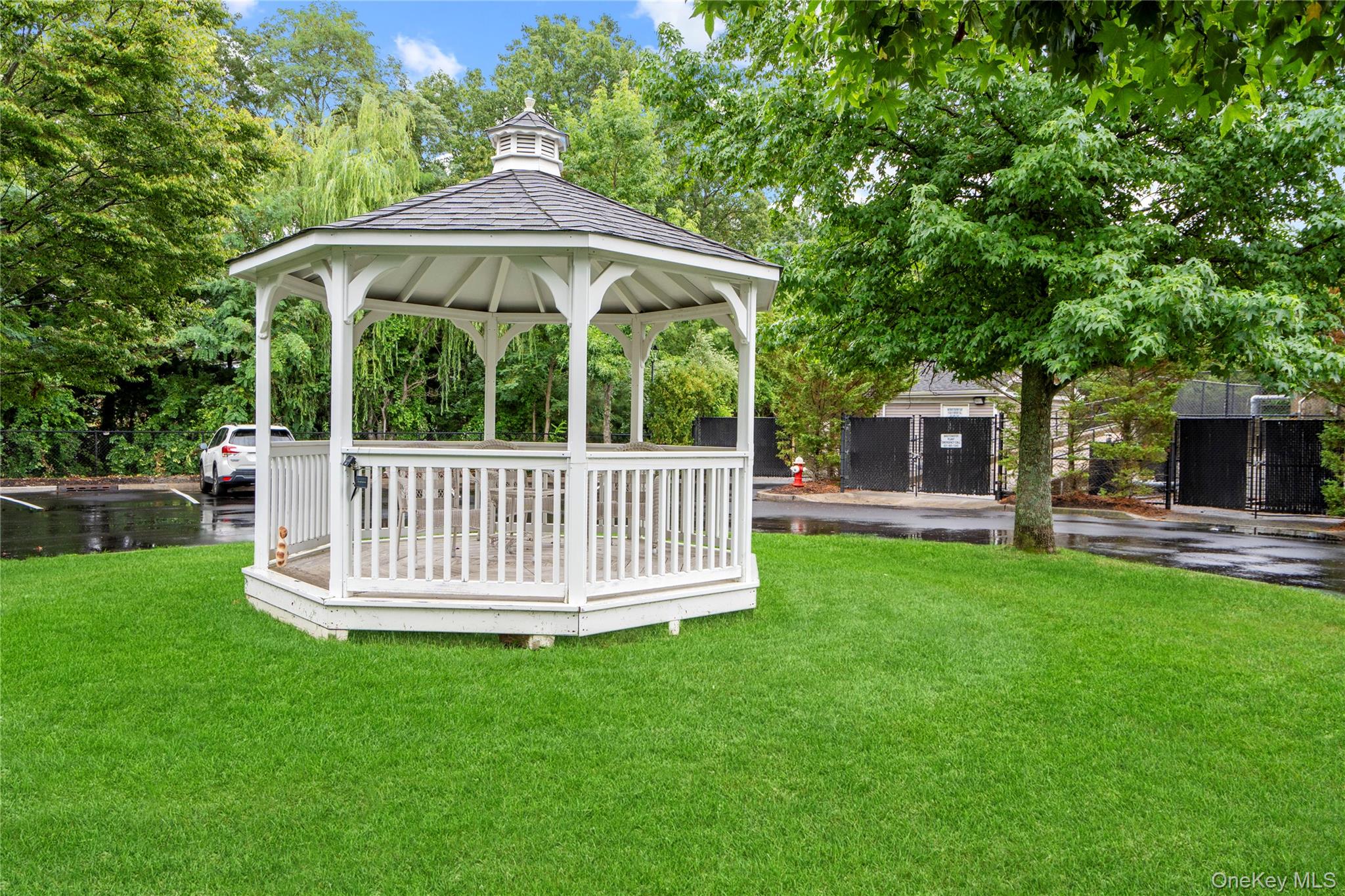 303 OKeefe Court # 303, Oakdale, NY 11769