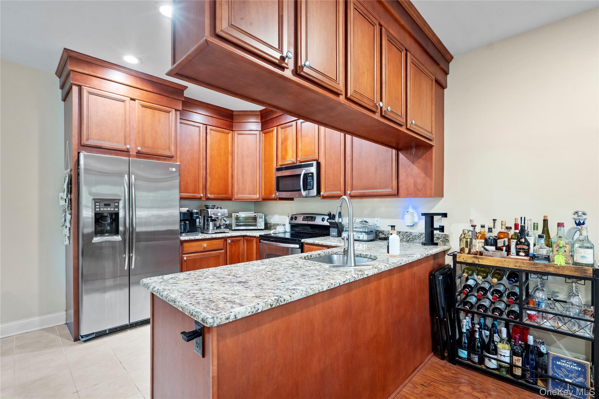 303 OKeefe Court # 303, Oakdale, NY 11769