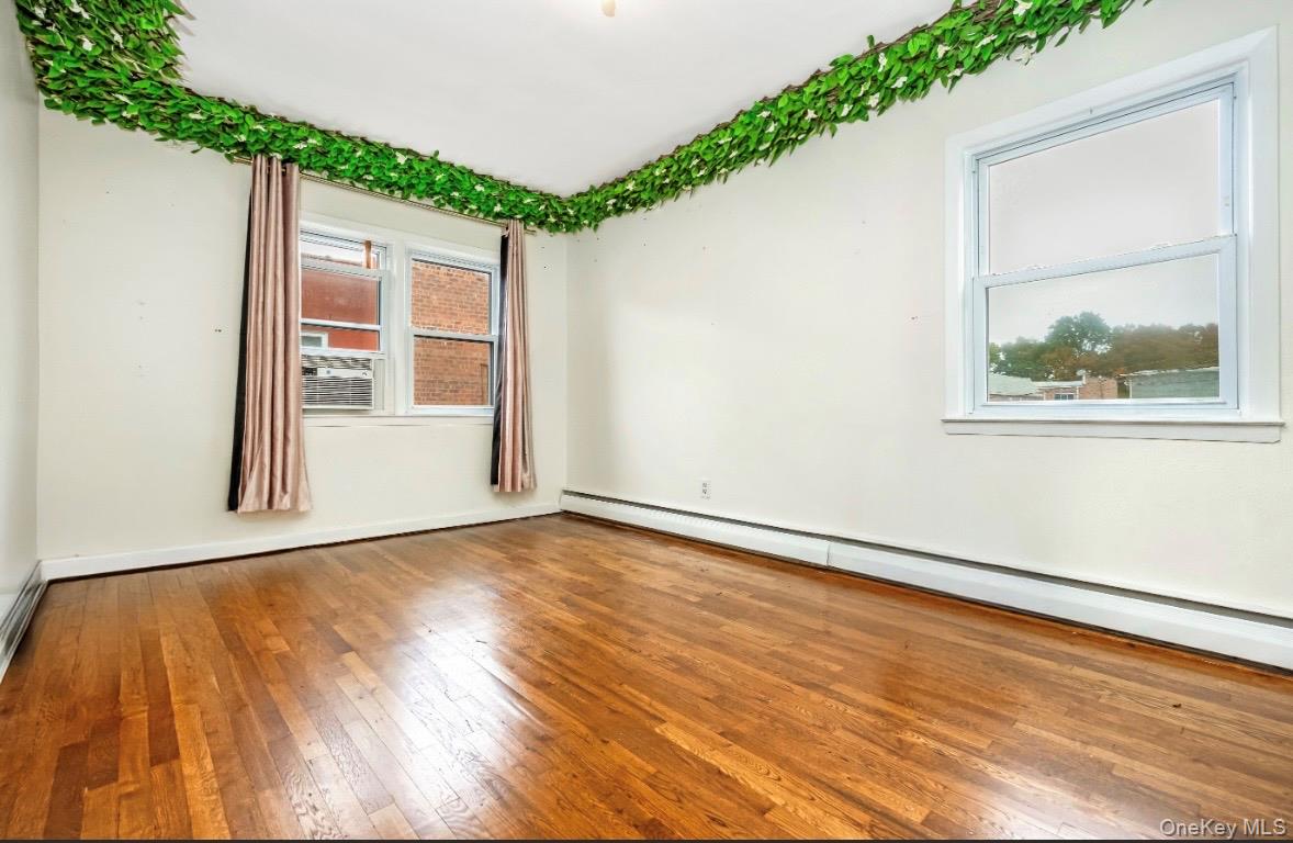 6983 Juniper Boulevard S, Middle Village, NY 11379