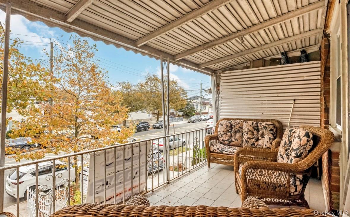 6983 Juniper Boulevard S, Middle Village, NY 11379