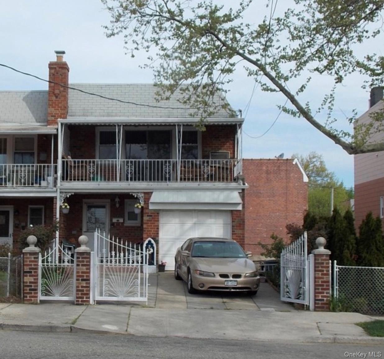 6983 Juniper Boulevard S, Middle Village, NY 11379