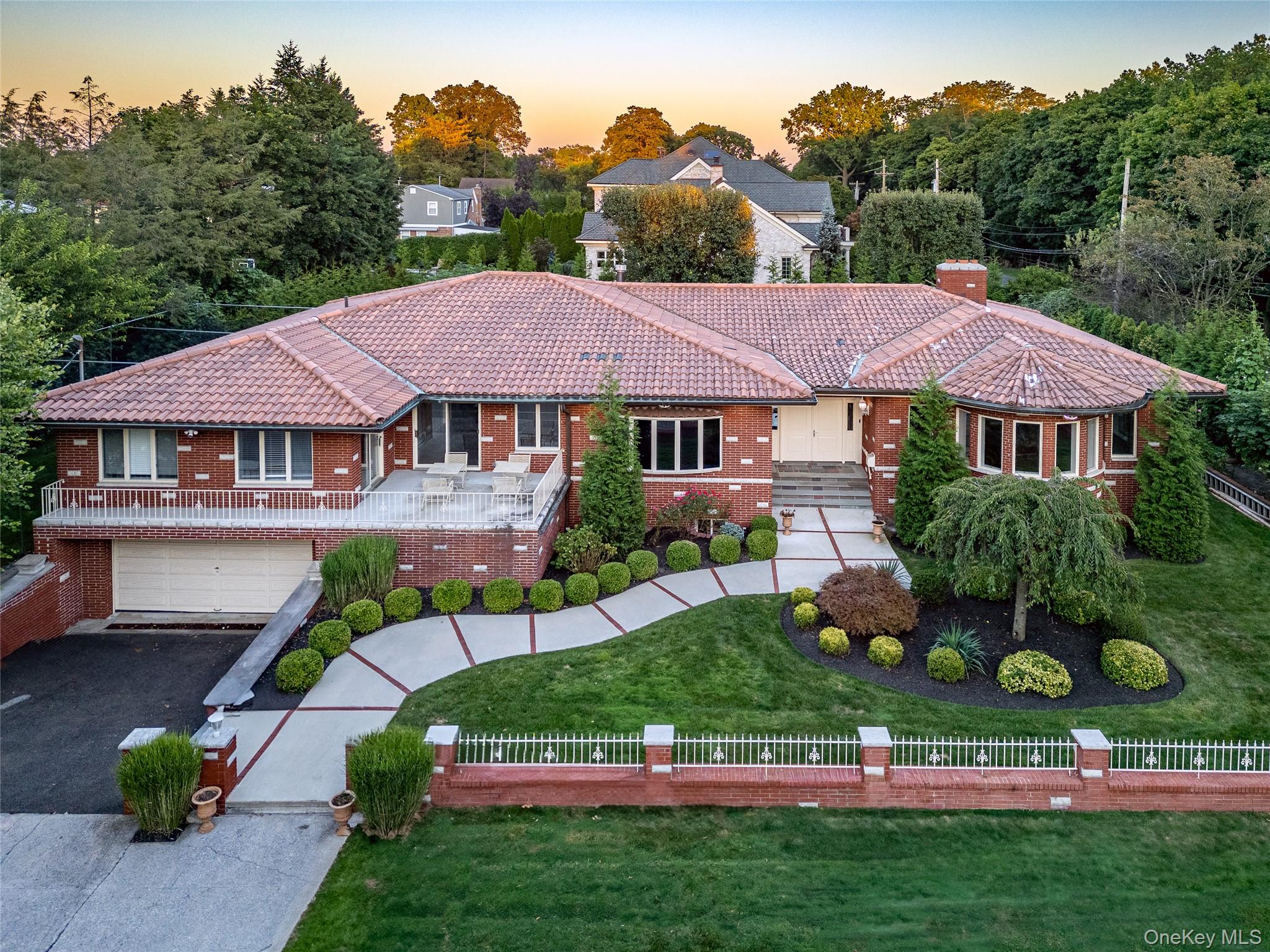 4 Peace Street, Pelham, NY 10803