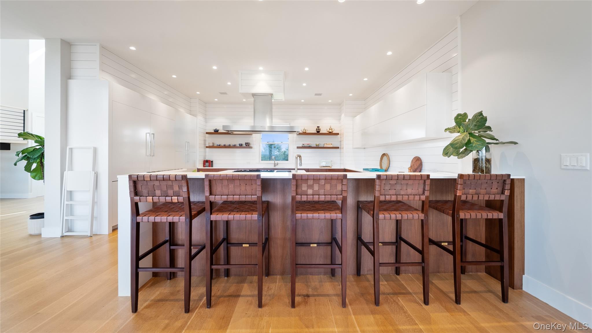 102 & 92 Dune Road, Westhampton Beach, NY 11978