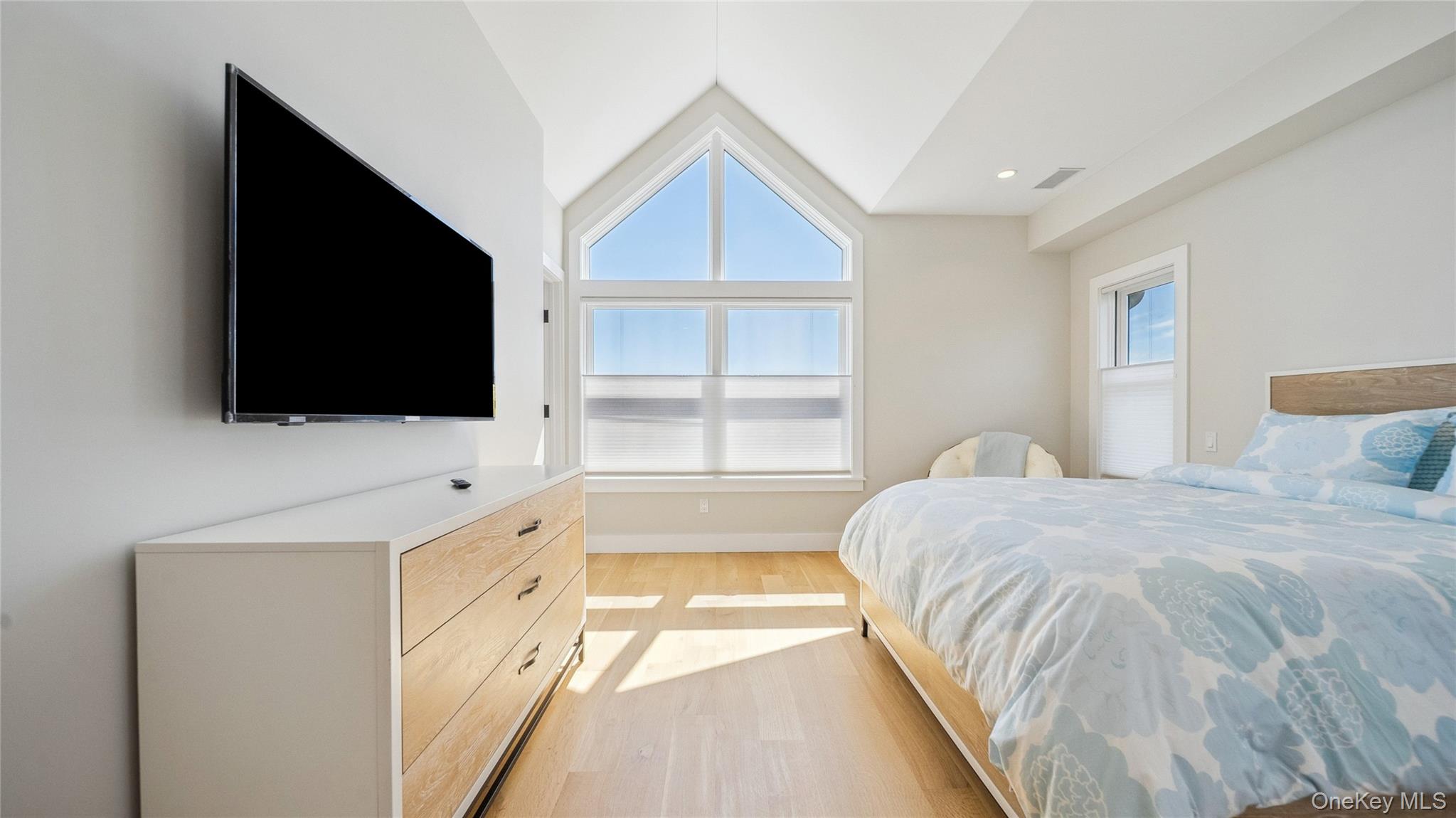 102 & 92 Dune Road, Westhampton Beach, NY 11978