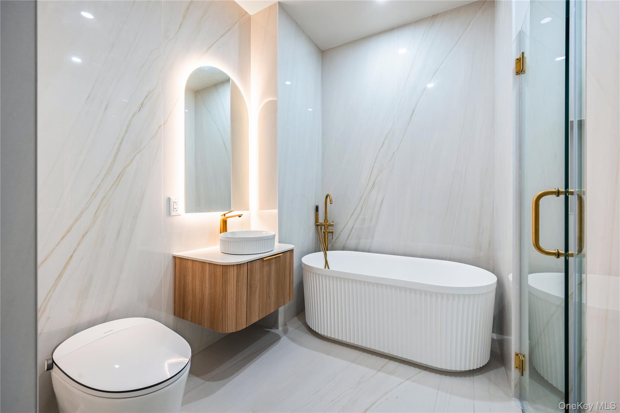 31-16 21st Street # 4F, Astoria, NY 11106