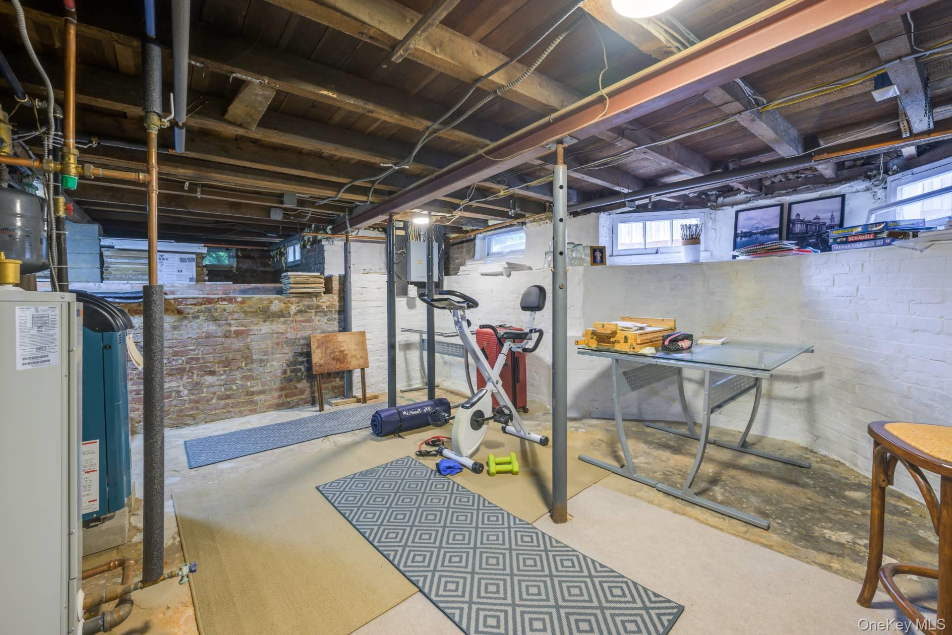 179 Elm Street, Southampton, NY 11968