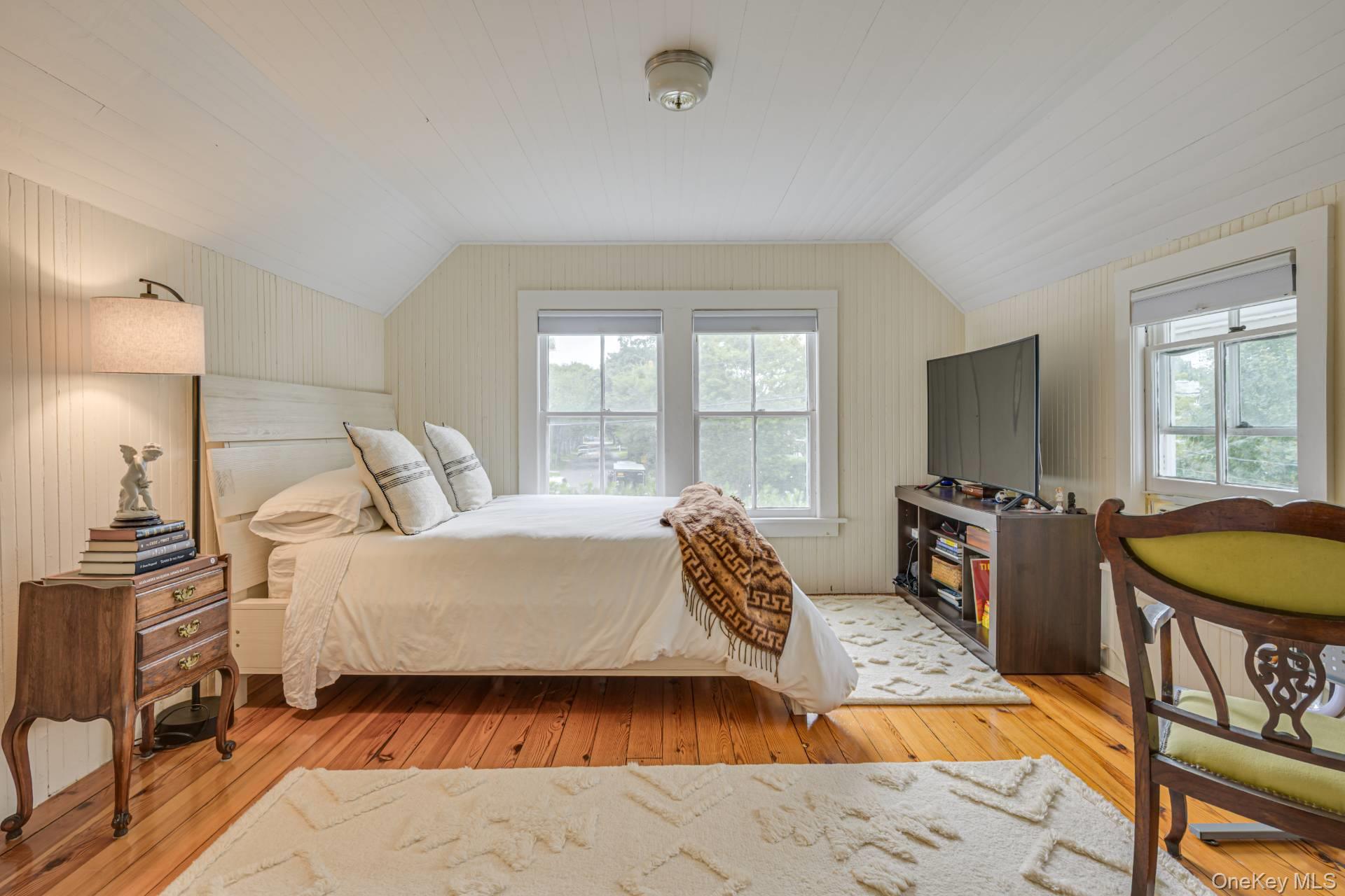 179 Elm Street, Southampton, NY 11968