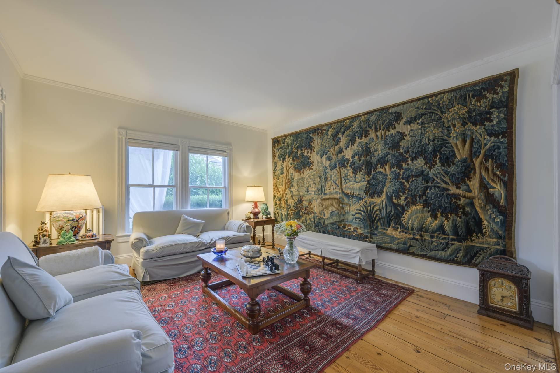 179 Elm Street, Southampton, NY 11968